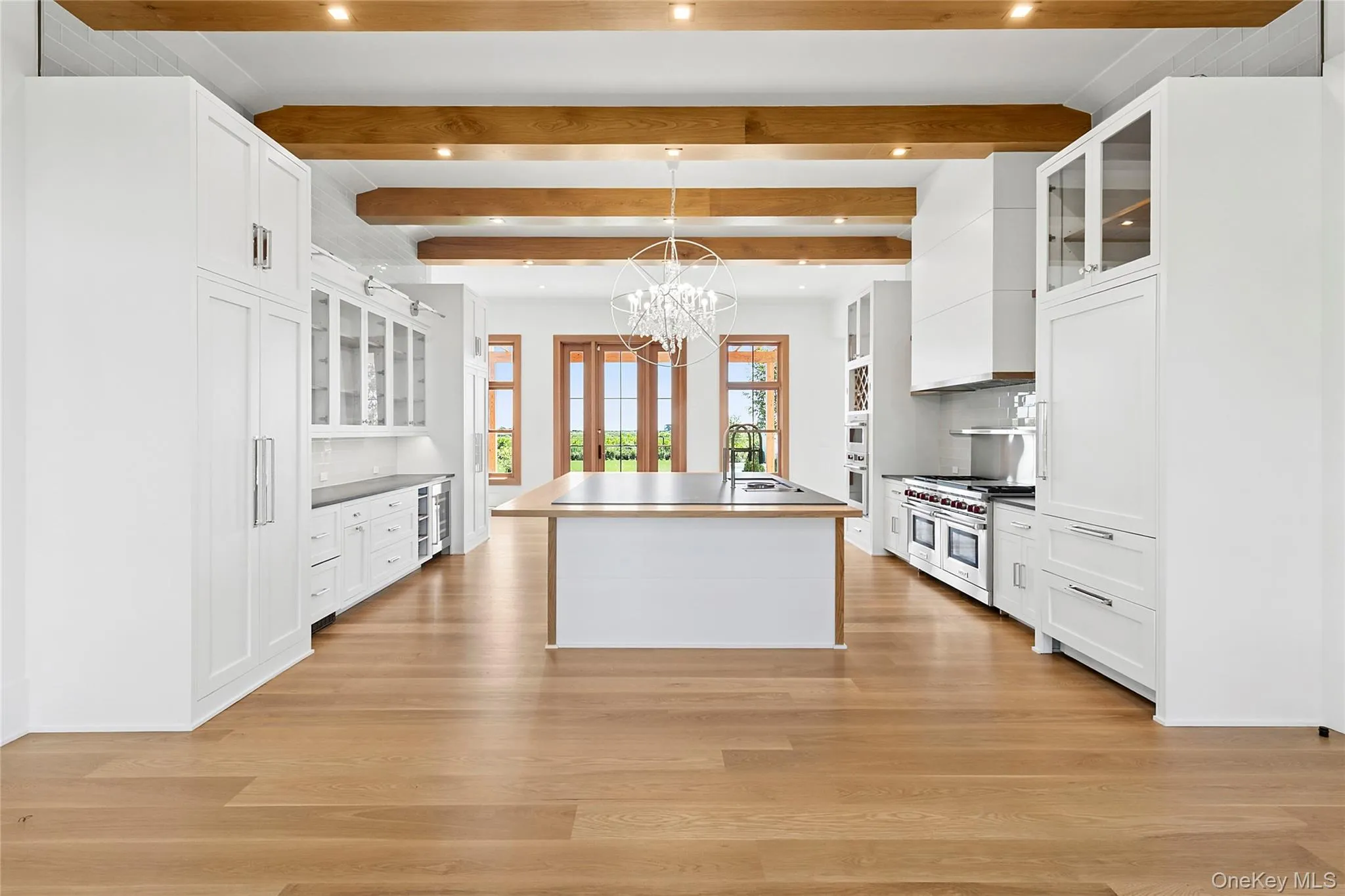 522 Wickapogue Road, Southampton, New York 11968