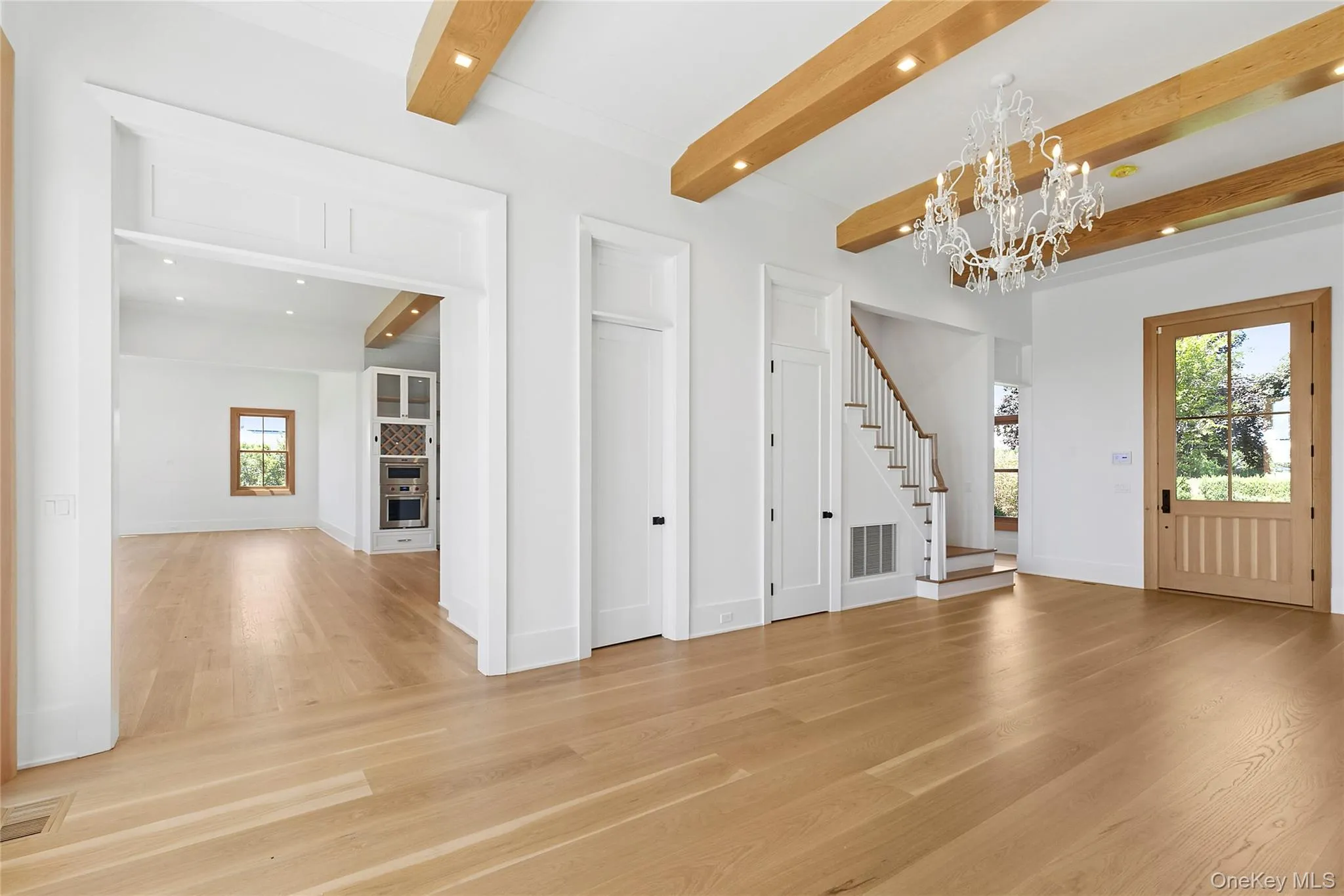 522 Wickapogue Road, Southampton, New York 11968