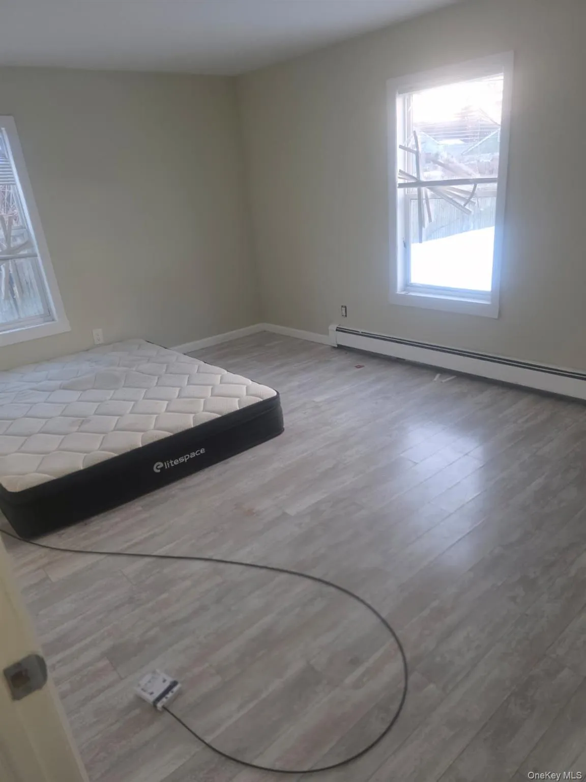 48 Waverly Avenue, Brookhaven, NY, 2 Bedrooms Bedrooms, 4 Rooms Rooms,1 BathroomBathrooms,Residential Lease,For Rent,Waverly,0,968895 48 Waverly Avenue, Brookhaven, NY, 2 Bedrooms Bedrooms, 4 Rooms Rooms,1 BathroomBathrooms,Residential Lease,For Rent,Waverly,0,968895