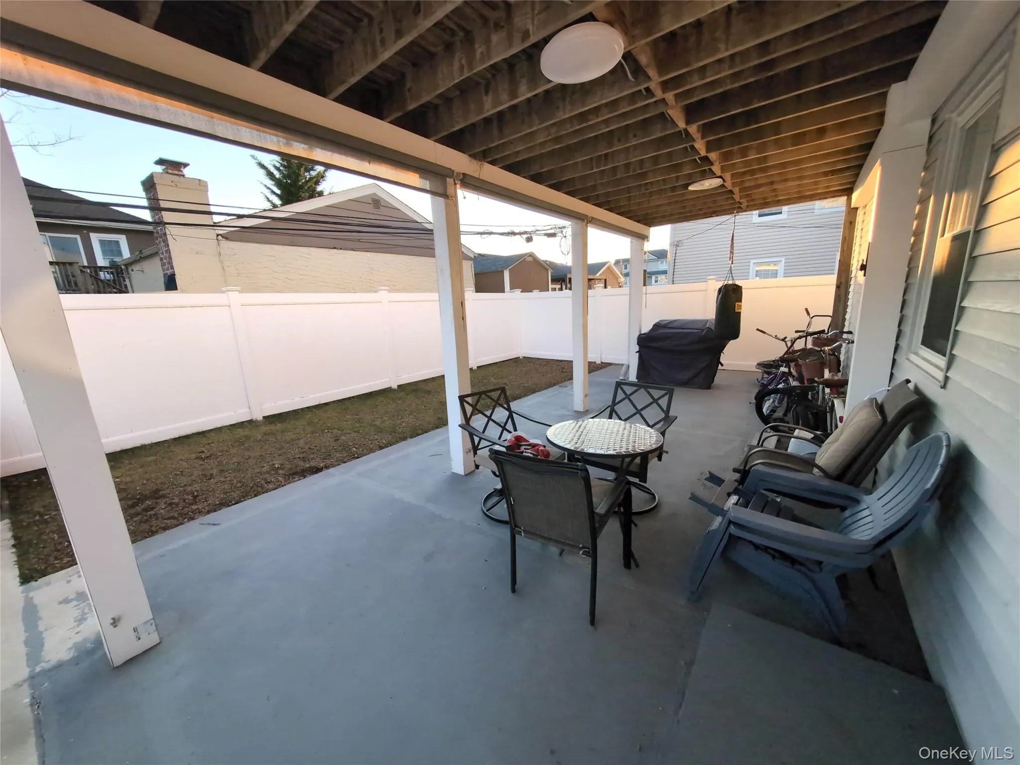 512 State Street, Long Beach, NY, 3 Bedrooms Bedrooms, 6 Rooms Rooms,2 BathroomsBathrooms,Residential Lease,For Rent,State,0,968899 512 State Street, Long Beach, NY, 3 Bedrooms Bedrooms, 6 Rooms Rooms,2 BathroomsBathrooms,Residential Lease,For Rent,State,0,968899