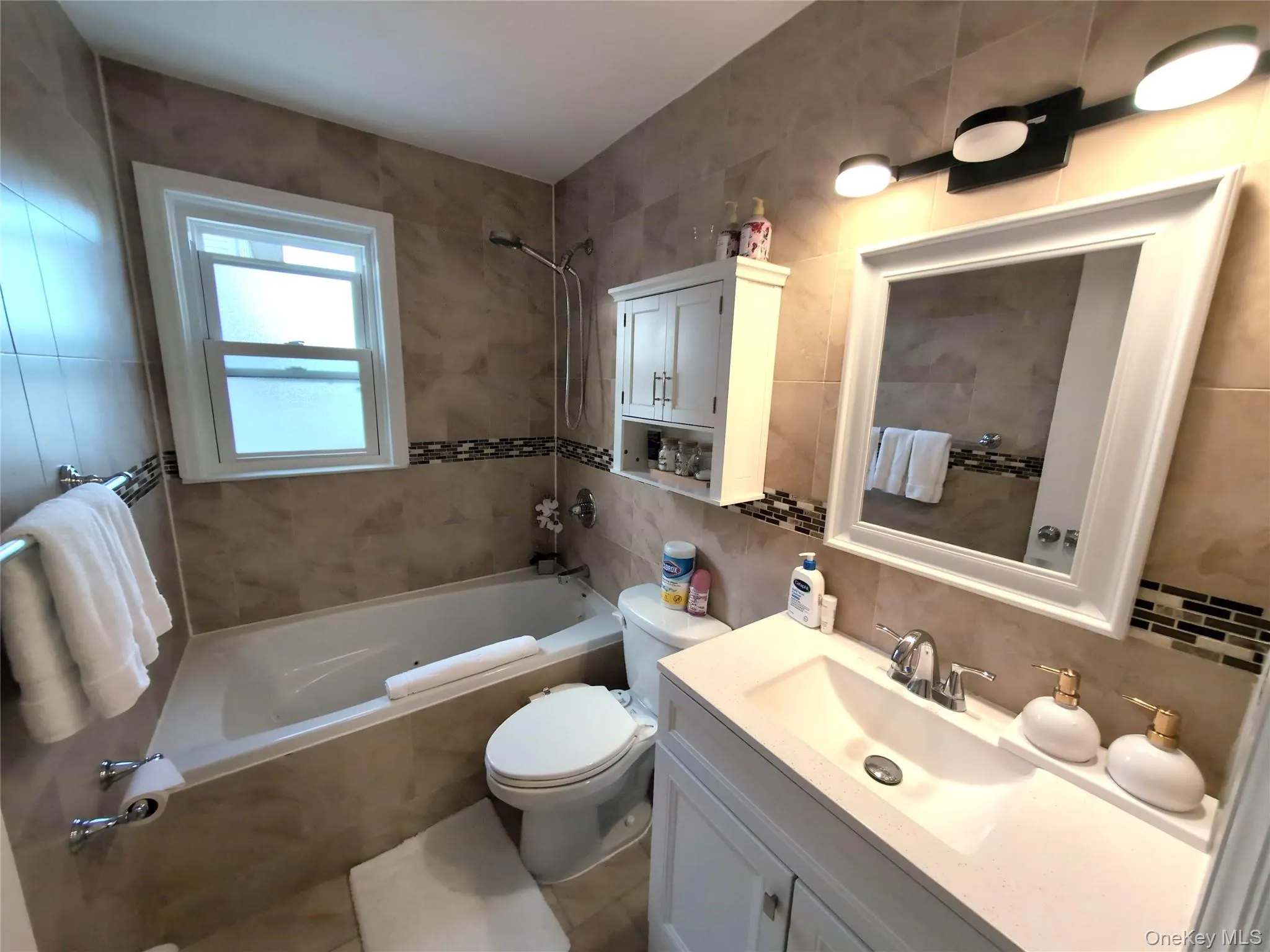 512 State Street, Long Beach, NY, 3 Bedrooms Bedrooms, 6 Rooms Rooms,2 BathroomsBathrooms,Residential Lease,For Rent,State,0,968899 512 State Street, Long Beach, NY, 3 Bedrooms Bedrooms, 6 Rooms Rooms,2 BathroomsBathrooms,Residential Lease,For Rent,State,0,968899