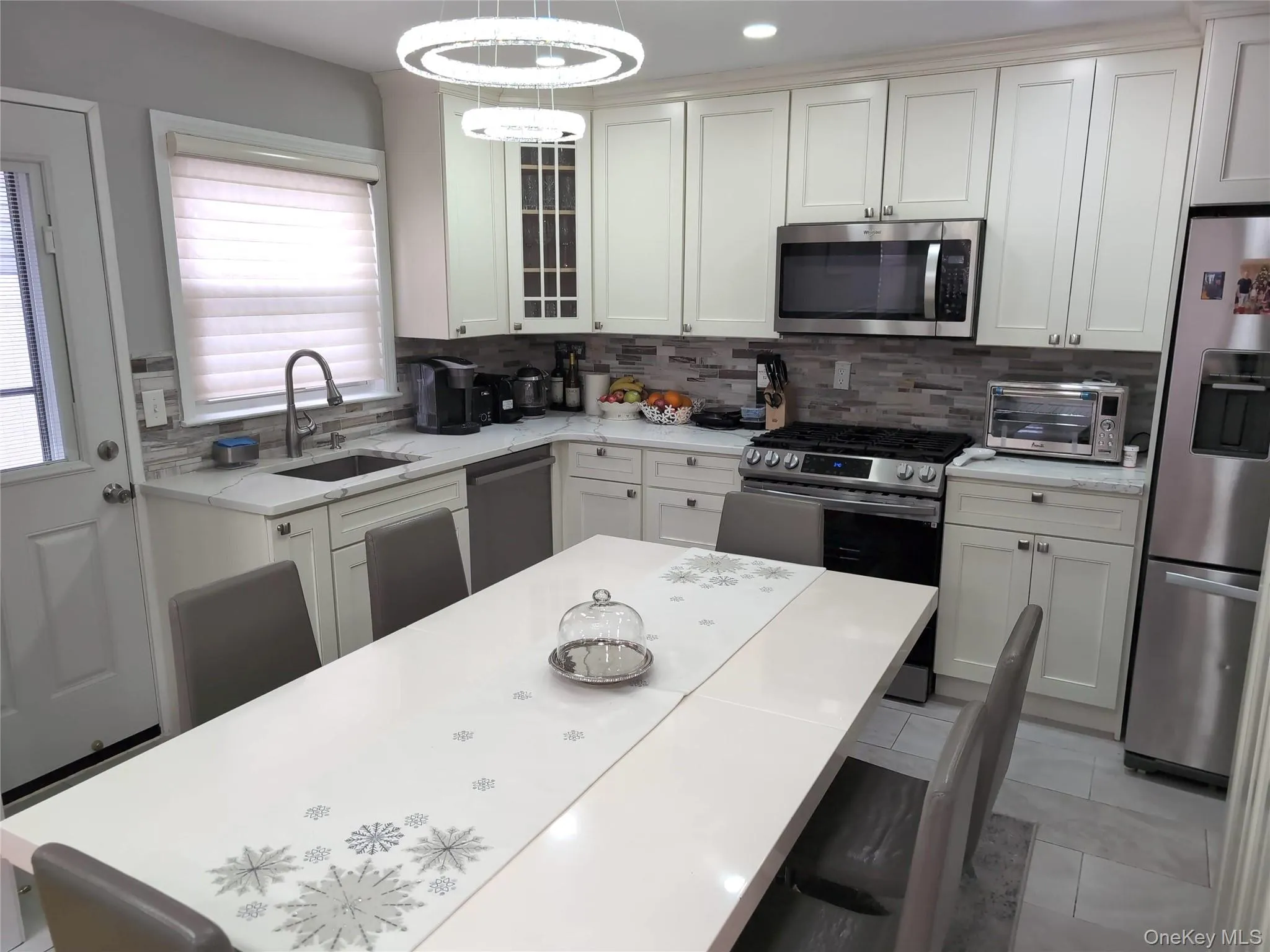 512 State Street, Long Beach, NY, 3 Bedrooms Bedrooms, 6 Rooms Rooms,2 BathroomsBathrooms,Residential Lease,For Rent,State,0,968899 512 State Street, Long Beach, NY, 3 Bedrooms Bedrooms, 6 Rooms Rooms,2 BathroomsBathrooms,Residential Lease,For Rent,State,0,968899