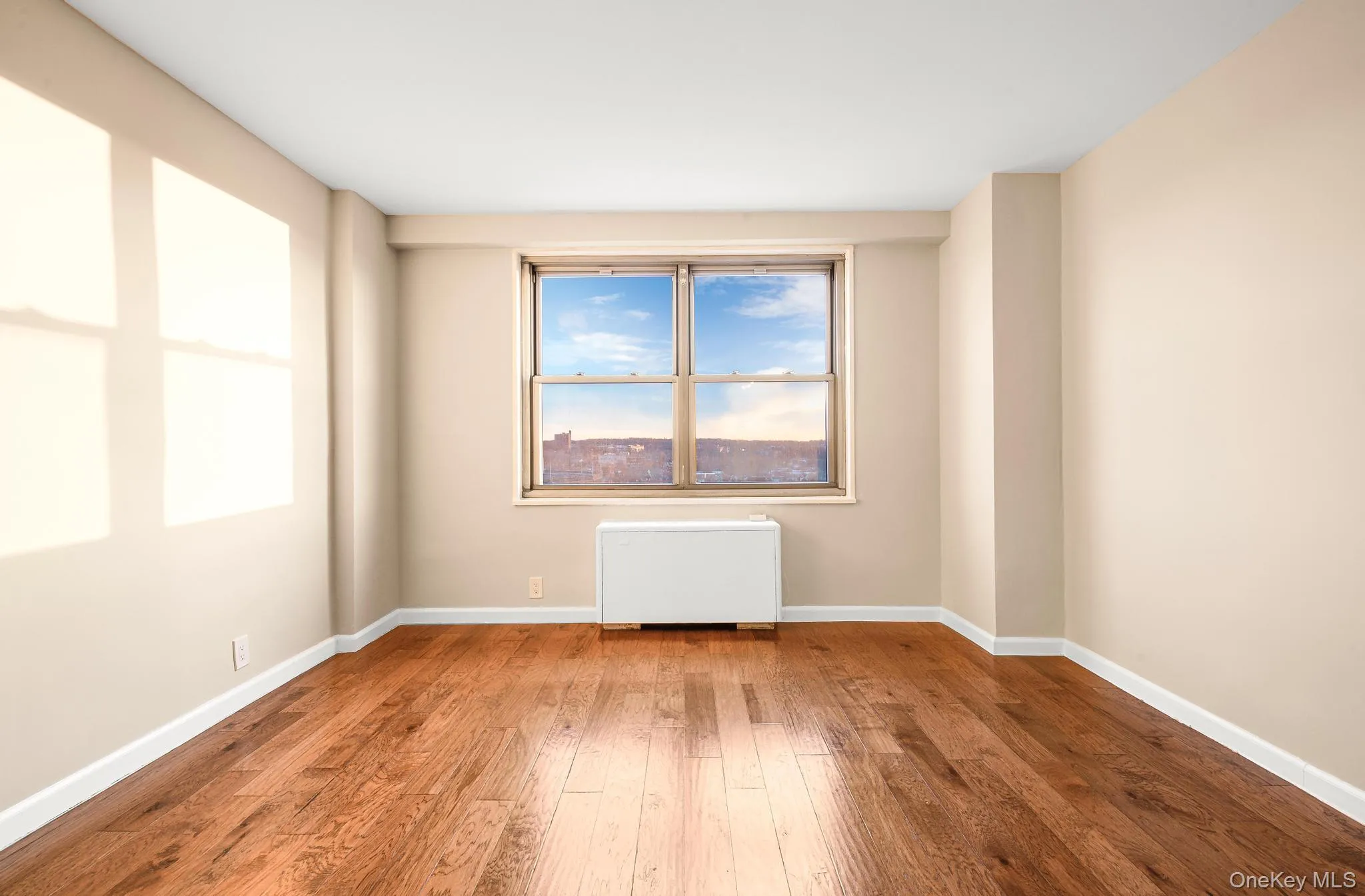 70-25 Yellowstone Boulevard, New York, NY, 1 Bedroom Bedrooms, 3 Rooms Rooms,1 BathroomBathrooms,Residential,For Rent,Yellowstone,0,968910 70-25 Yellowstone Boulevard, New York, NY, 1 Bedroom Bedrooms, 3 Rooms Rooms,1 BathroomBathrooms,Residential,For Rent,Yellowstone,0,968910