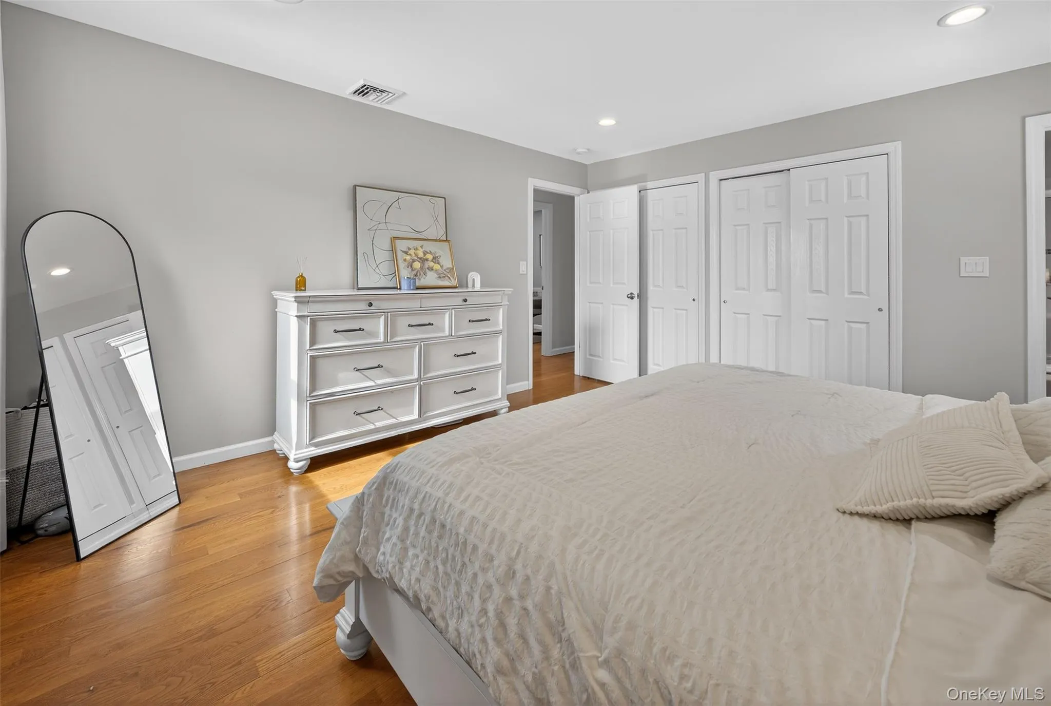 4 Millard Circle, Monroe, NY, 4 Bedrooms Bedrooms, 8 Rooms Rooms,3 BathroomsBathrooms,Residential Lease,For Rent,Millard,0,968911 4 Millard Circle, Monroe, NY, 4 Bedrooms Bedrooms, 8 Rooms Rooms,3 BathroomsBathrooms,Residential Lease,For Rent,Millard,0,968911