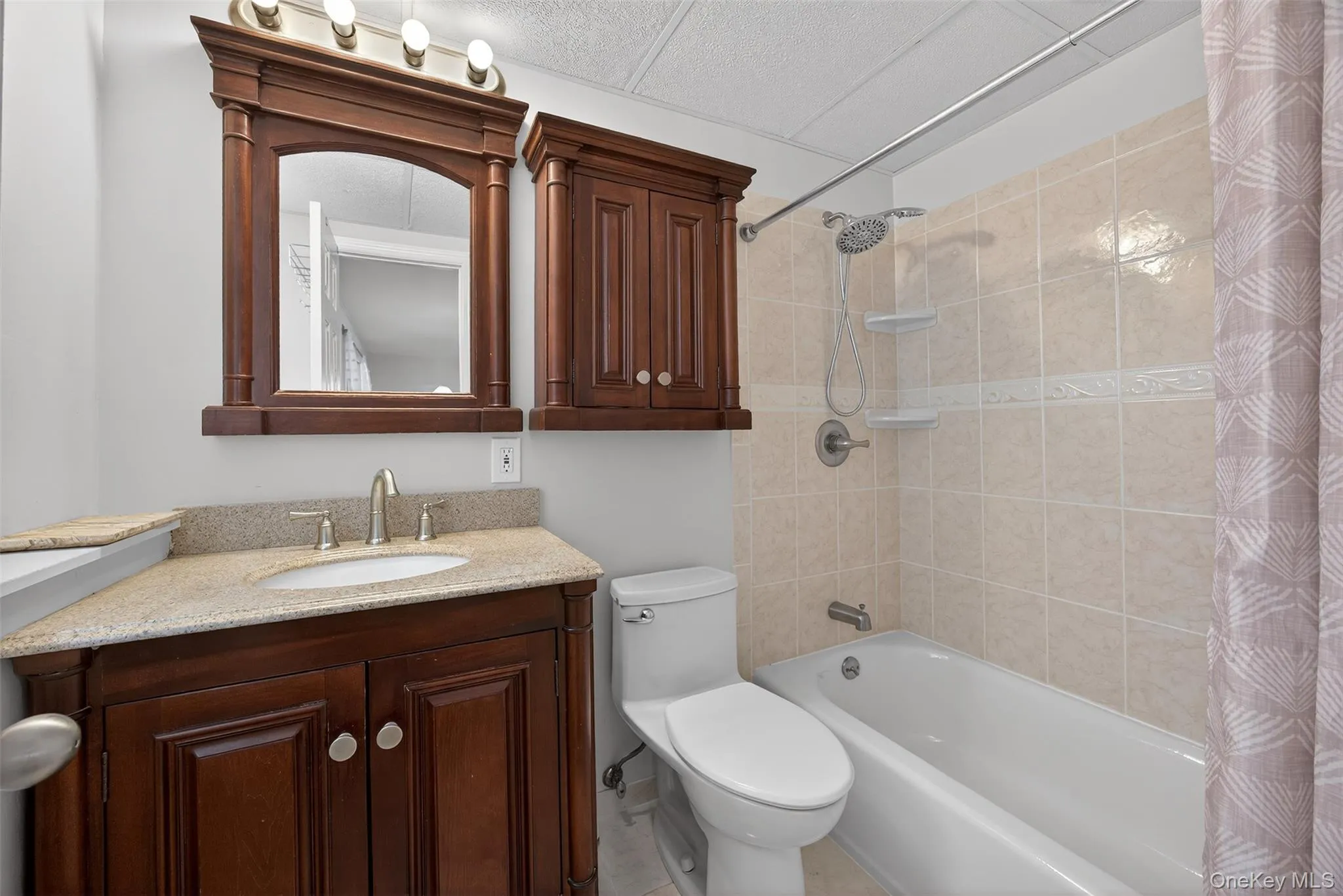 4 Millard Circle, Monroe, NY, 4 Bedrooms Bedrooms, 8 Rooms Rooms,3 BathroomsBathrooms,Residential Lease,For Rent,Millard,0,968911 4 Millard Circle, Monroe, NY, 4 Bedrooms Bedrooms, 8 Rooms Rooms,3 BathroomsBathrooms,Residential Lease,For Rent,Millard,0,968911