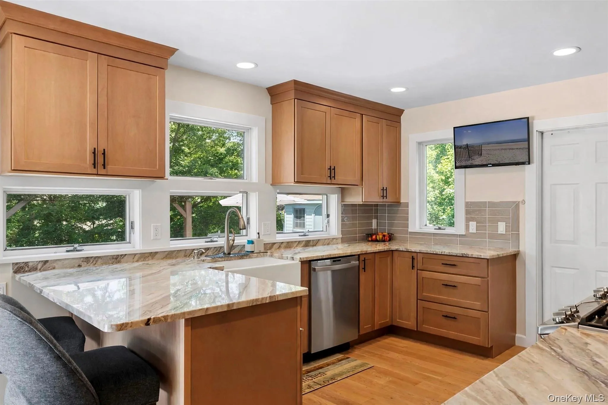 205 Pine Avenue, Southold, NY, 3 Bedrooms Bedrooms, 9 Rooms Rooms,3 BathroomsBathrooms,Residential Lease,For Rent,Pine,0,968924 205 Pine Avenue, Southold, NY, 3 Bedrooms Bedrooms, 9 Rooms Rooms,3 BathroomsBathrooms,Residential Lease,For Rent,Pine,0,968924