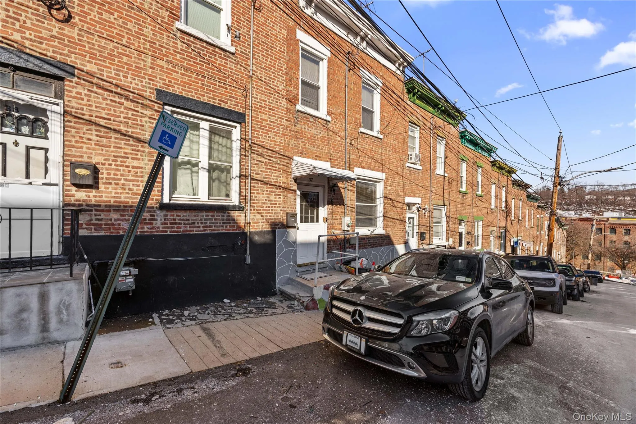 37 Moquette Row, Yonkers, NY, 2 Bedrooms Bedrooms, 3 Rooms Rooms,1 BathroomBathrooms,Residential,For Rent,Moquette,0,968949 37 Moquette Row, Yonkers, NY, 2 Bedrooms Bedrooms, 3 Rooms Rooms,1 BathroomBathrooms,Residential,For Rent,Moquette,0,968949