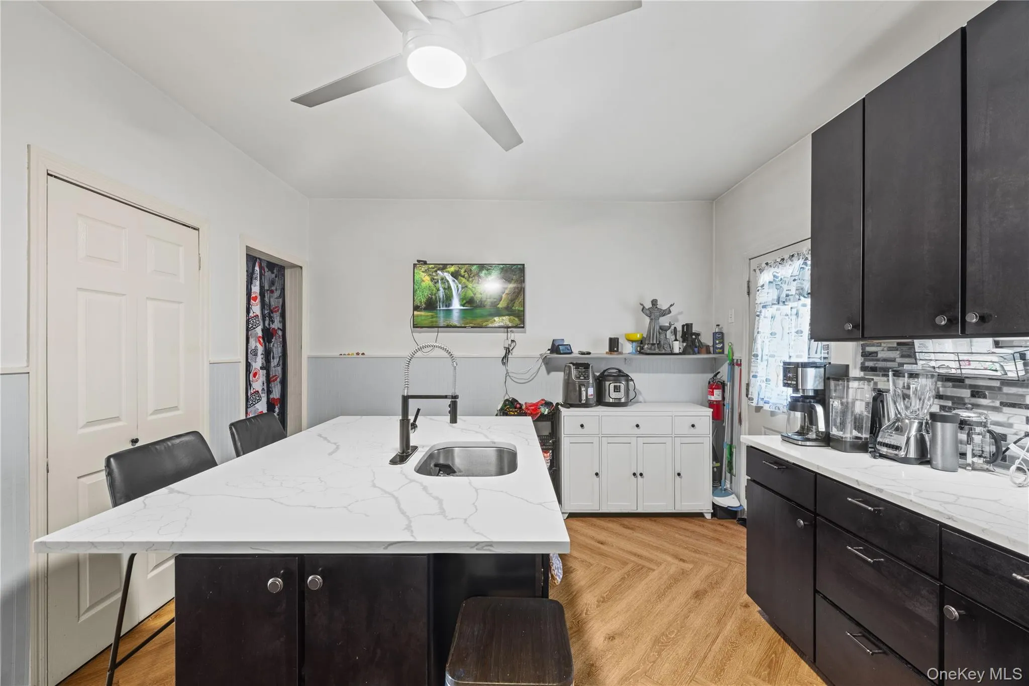 37 Moquette Row, Yonkers, NY, 2 Bedrooms Bedrooms, 3 Rooms Rooms,1 BathroomBathrooms,Residential,For Rent,Moquette,0,968949 37 Moquette Row, Yonkers, NY, 2 Bedrooms Bedrooms, 3 Rooms Rooms,1 BathroomBathrooms,Residential,For Rent,Moquette,0,968949