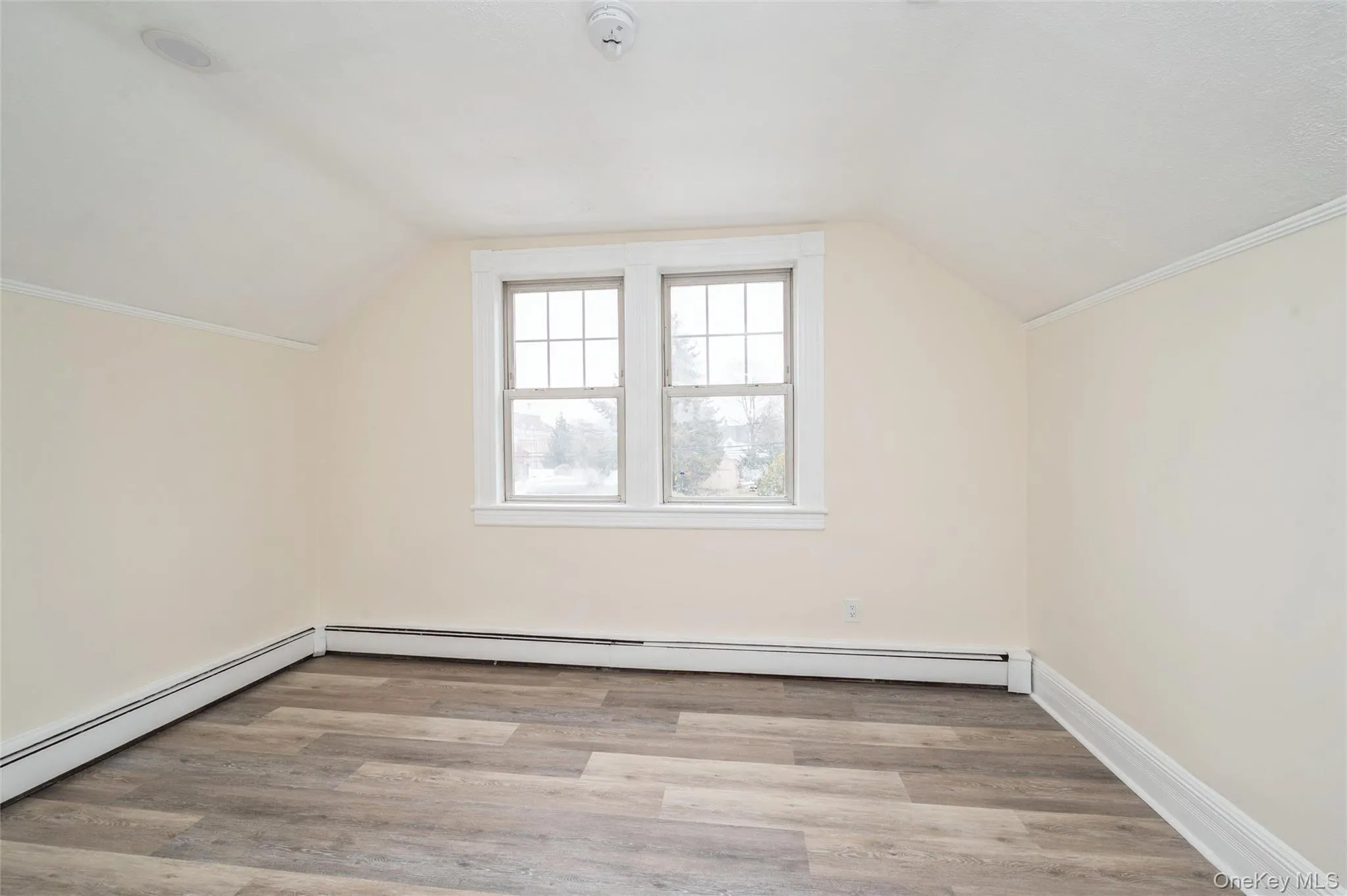 2nd bedroom 2nd bedroom