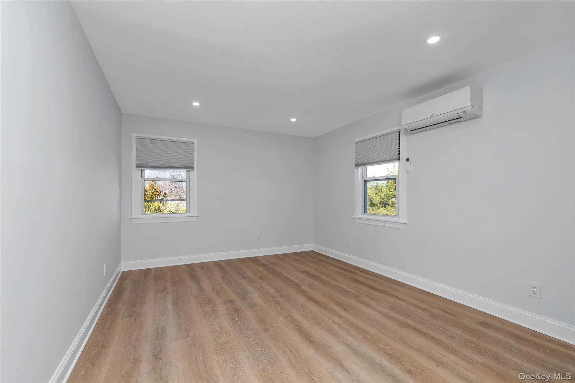 71 Haven Avenue, North Hempstead, NY, 3 Bedrooms Bedrooms, 5 Rooms Rooms,2 BathroomsBathrooms,Residential Lease,For Rent,Haven,0,968960 71 Haven Avenue, North Hempstead, NY, 3 Bedrooms Bedrooms, 5 Rooms Rooms,2 BathroomsBathrooms,Residential Lease,For Rent,Haven,0,968960