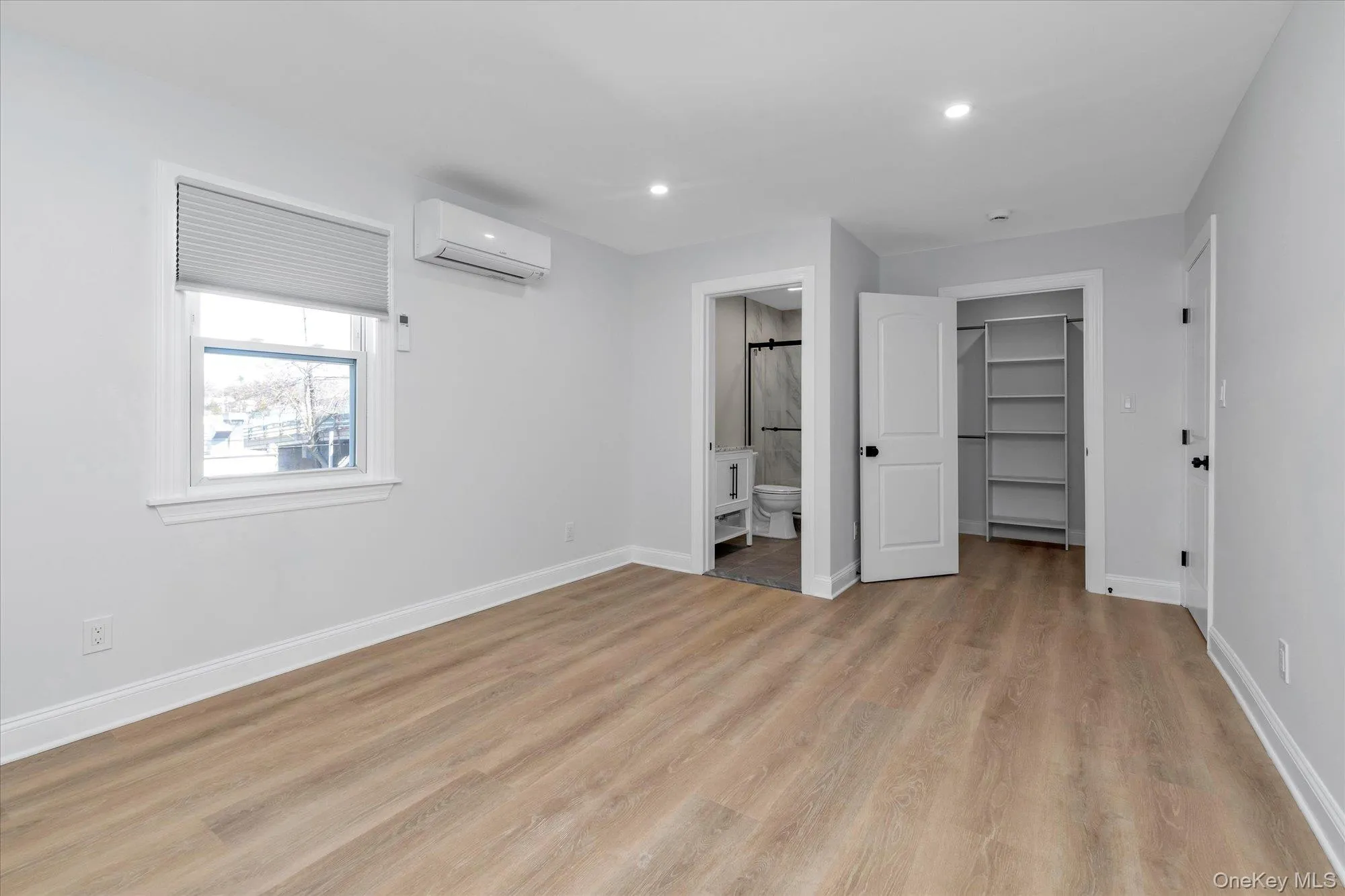 71 Haven Avenue, North Hempstead, NY, 3 Bedrooms Bedrooms, 5 Rooms Rooms,2 BathroomsBathrooms,Residential Lease,For Rent,Haven,0,968960 71 Haven Avenue, North Hempstead, NY, 3 Bedrooms Bedrooms, 5 Rooms Rooms,2 BathroomsBathrooms,Residential Lease,For Rent,Haven,0,968960