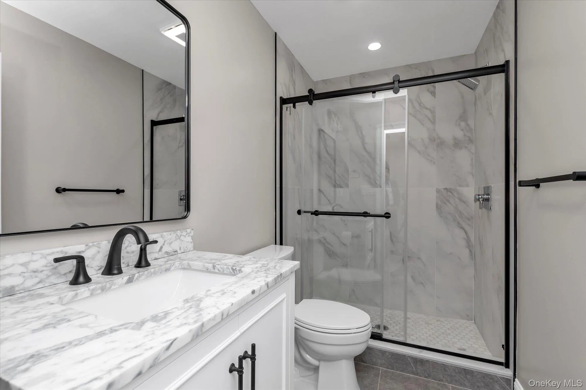 71 Haven Avenue, North Hempstead, NY, 3 Bedrooms Bedrooms, 5 Rooms Rooms,2 BathroomsBathrooms,Residential Lease,For Rent,Haven,0,968960 71 Haven Avenue, North Hempstead, NY, 3 Bedrooms Bedrooms, 5 Rooms Rooms,2 BathroomsBathrooms,Residential Lease,For Rent,Haven,0,968960
