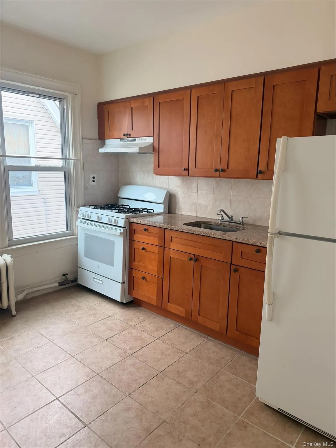 173-32 82nd Avenue, New York, NY, 1 Bedroom Bedrooms, 4 Rooms Rooms,1 BathroomBathrooms,Residential Lease,For Rent,82nd,0,968963 173-32 82nd Avenue, New York, NY, 1 Bedroom Bedrooms, 4 Rooms Rooms,1 BathroomBathrooms,Residential Lease,For Rent,82nd,0,968963