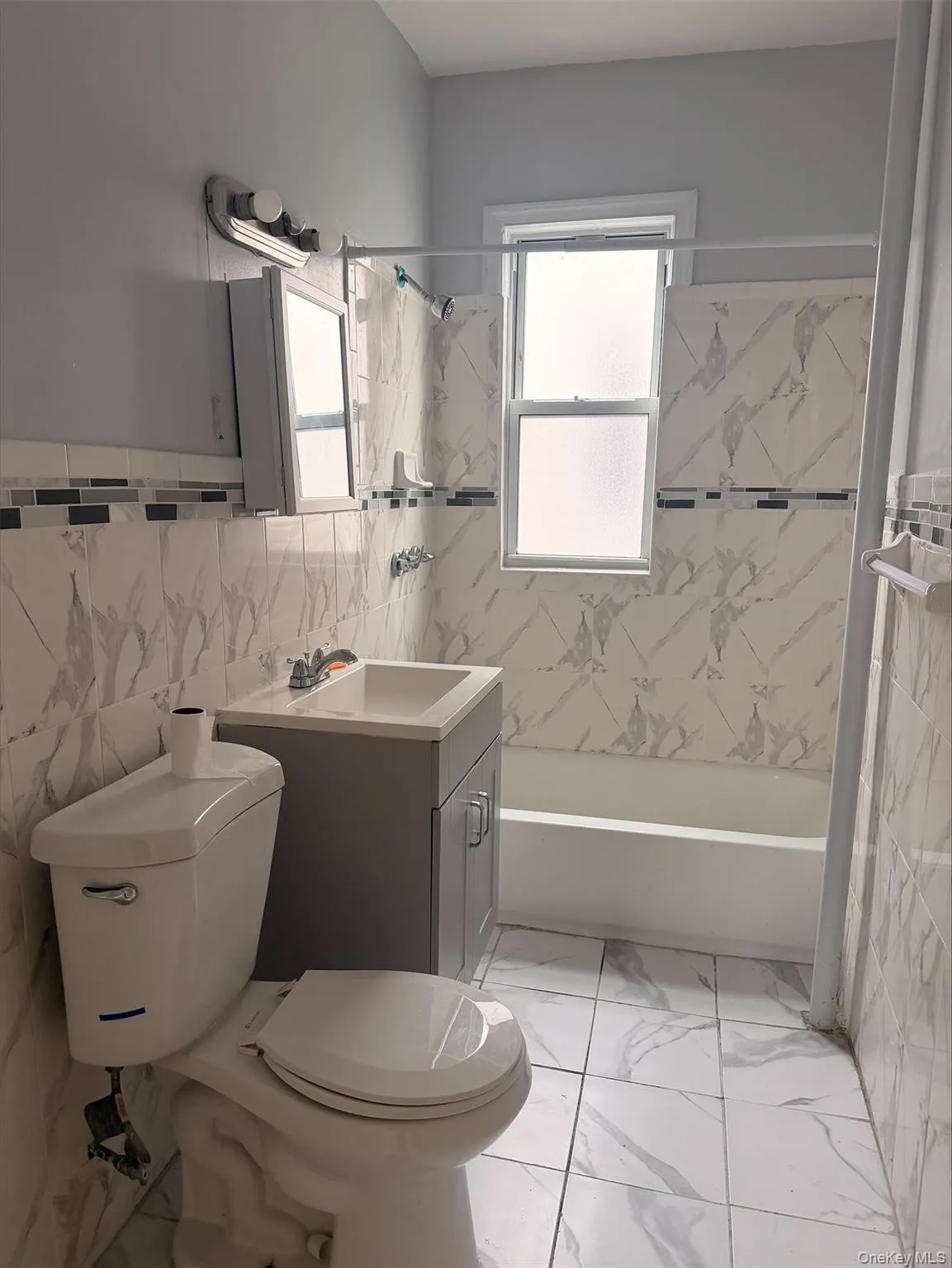 173-32 82nd Avenue, New York, NY, 1 Bedroom Bedrooms, 4 Rooms Rooms,1 BathroomBathrooms,Residential Lease,For Rent,82nd,0,968963 173-32 82nd Avenue, New York, NY, 1 Bedroom Bedrooms, 4 Rooms Rooms,1 BathroomBathrooms,Residential Lease,For Rent,82nd,0,968963