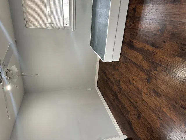 8232 Langdale Street, New York, NY, 2 Bedrooms Bedrooms, 4 Rooms Rooms,1 BathroomBathrooms,Residential Lease,For Rent,Langdale,0,968980 8232 Langdale Street, New York, NY, 2 Bedrooms Bedrooms, 4 Rooms Rooms,1 BathroomBathrooms,Residential Lease,For Rent,Langdale,0,968980