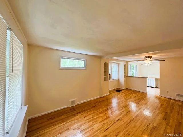 42 Hamilton Road, Hempstead, NY, 3 Bedrooms Bedrooms, 7 Rooms Rooms,1 BathroomBathrooms,Residential Lease,For Rent,Hamilton,0,968981 42 Hamilton Road, Hempstead, NY, 3 Bedrooms Bedrooms, 7 Rooms Rooms,1 BathroomBathrooms,Residential Lease,For Rent,Hamilton,0,968981