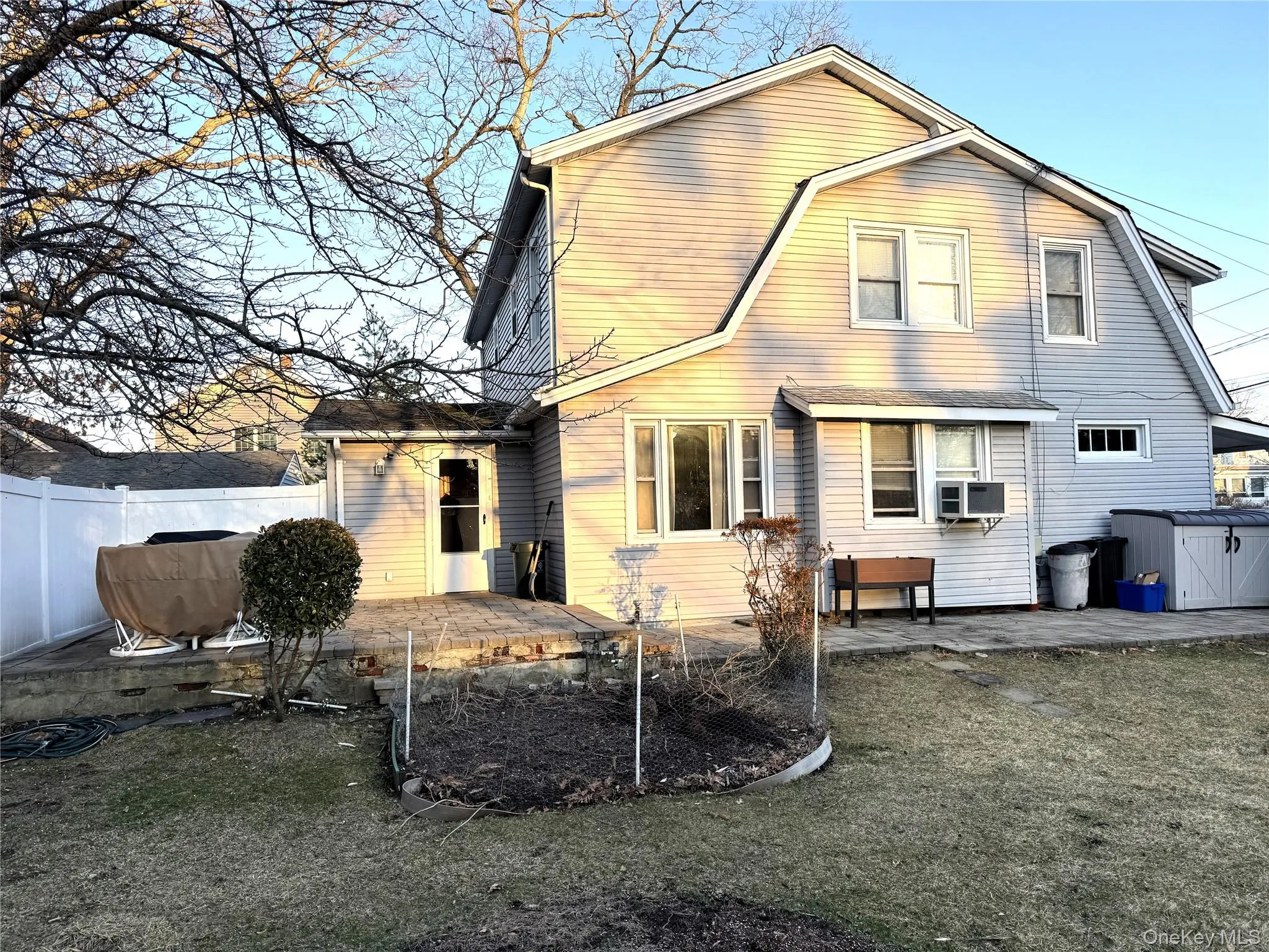Outdoor Patio Includes theSide Entrance from the Patio Outdoor Patio Includes theSide Entrance from the Patio