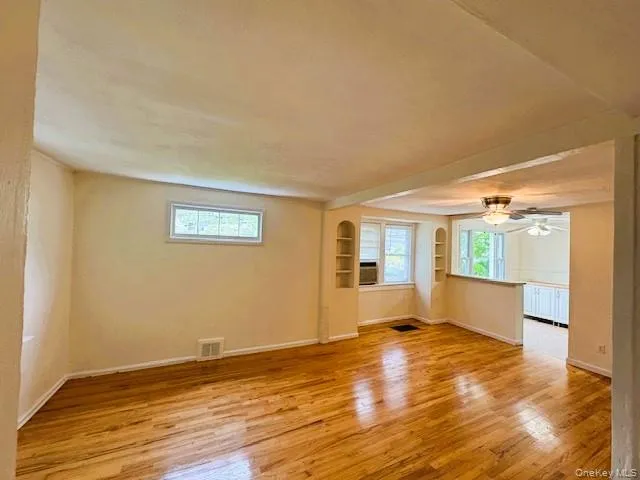 Open Flexible layout for Living Room and Dining Room Open Flexible layout for Living Room and Dining Room