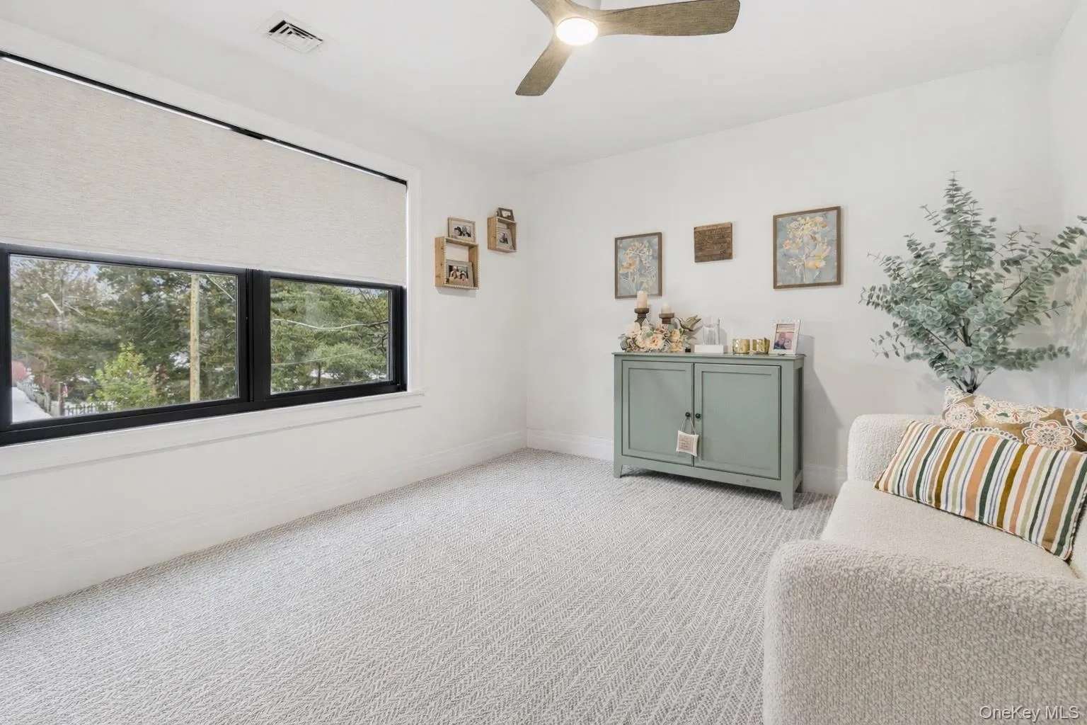 55 Phillips Avenue, Southampton, NY, 3 Bedrooms Bedrooms, 6 Rooms Rooms,2 BathroomsBathrooms,Residential Lease,For Rent,Phillips,0,968984 55 Phillips Avenue, Southampton, NY, 3 Bedrooms Bedrooms, 6 Rooms Rooms,2 BathroomsBathrooms,Residential Lease,For Rent,Phillips,0,968984