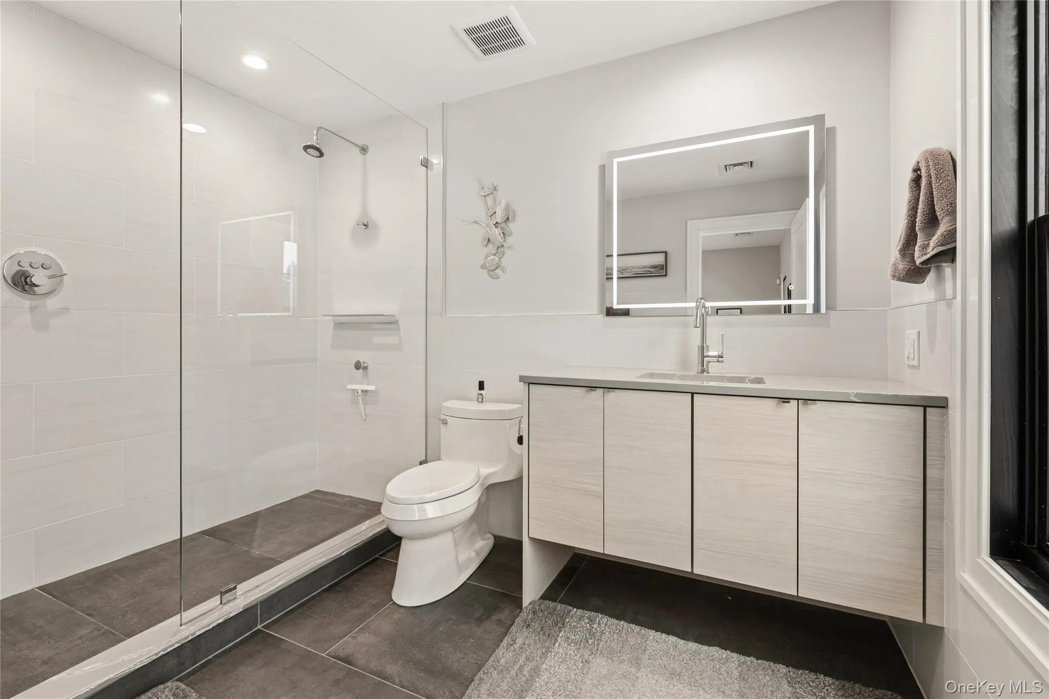 55 Phillips Avenue, Southampton, NY, 3 Bedrooms Bedrooms, 6 Rooms Rooms,2 BathroomsBathrooms,Residential Lease,For Rent,Phillips,0,968984 55 Phillips Avenue, Southampton, NY, 3 Bedrooms Bedrooms, 6 Rooms Rooms,2 BathroomsBathrooms,Residential Lease,For Rent,Phillips,0,968984