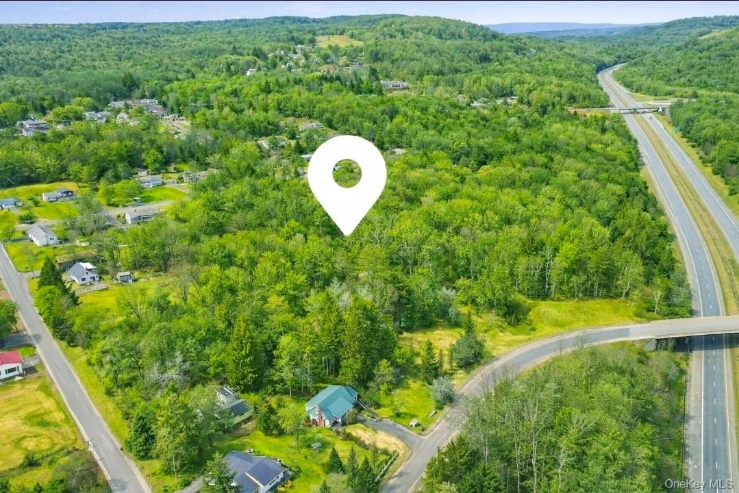 Conveniently located just outside the village of Liberty and easily accessible highway Conveniently located just outside the village of Liberty and easily accessible highway