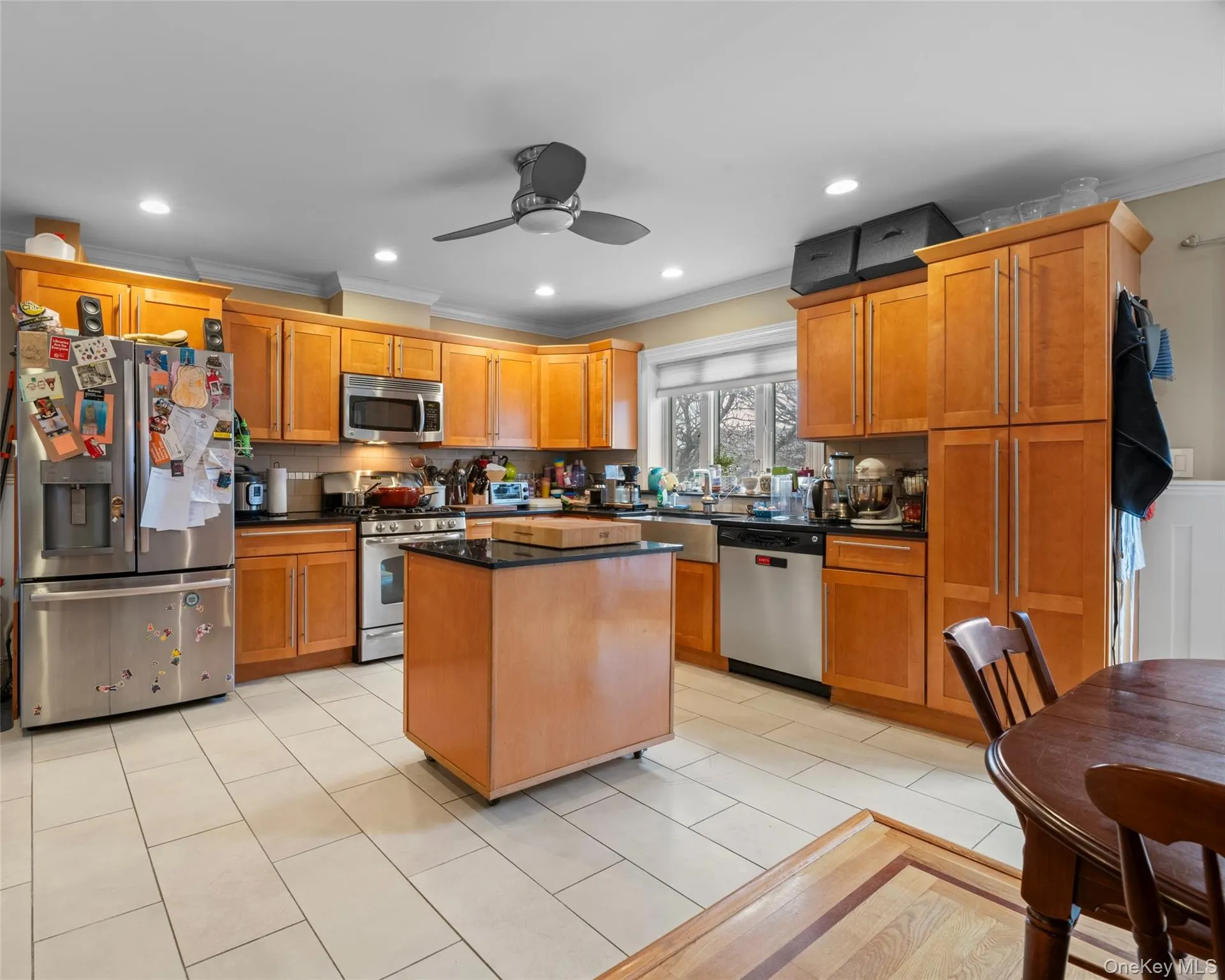 58-12 77th Place, New York, NY, 4 Bedrooms Bedrooms, 11 Rooms Rooms,3 BathroomsBathrooms,Residential,For Rent,77th,0,969011 58-12 77th Place, New York, NY, 4 Bedrooms Bedrooms, 11 Rooms Rooms,3 BathroomsBathrooms,Residential,For Rent,77th,0,969011