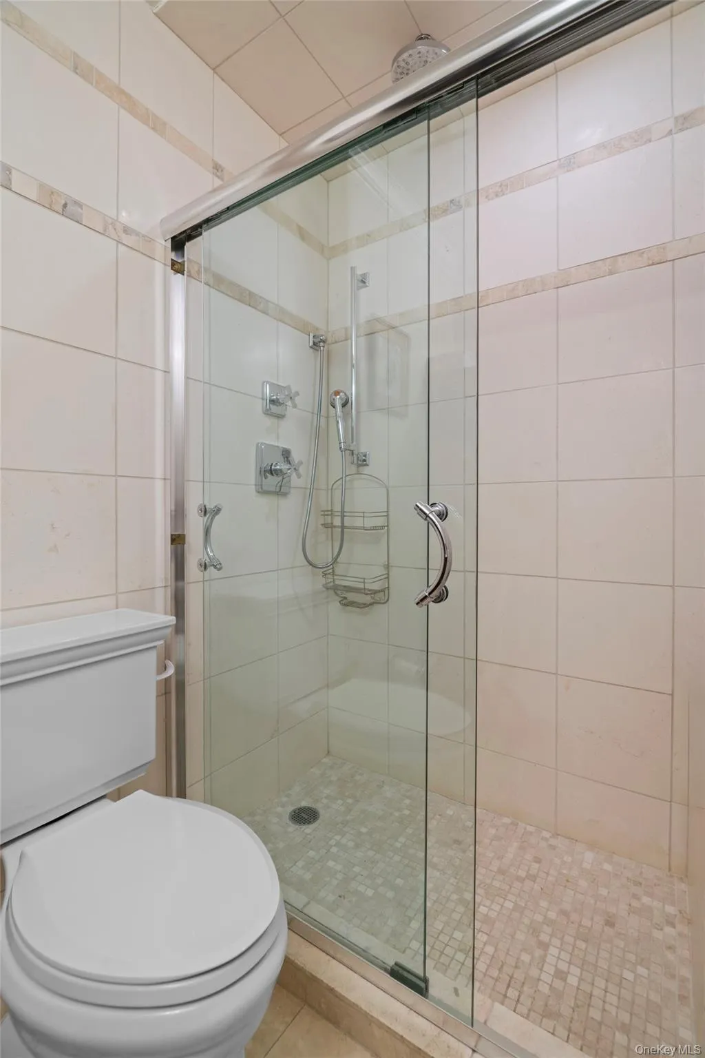 58-12 77th Place, New York, NY, 4 Bedrooms Bedrooms, 11 Rooms Rooms,3 BathroomsBathrooms,Residential,For Rent,77th,0,969011 58-12 77th Place, New York, NY, 4 Bedrooms Bedrooms, 11 Rooms Rooms,3 BathroomsBathrooms,Residential,For Rent,77th,0,969011