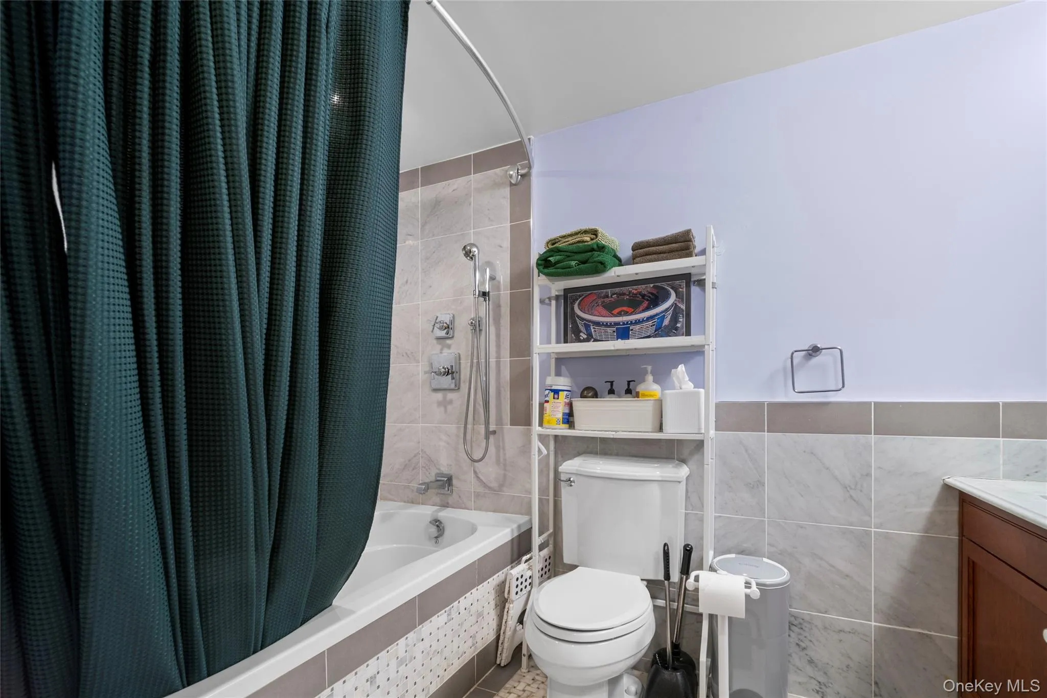 58-12 77th Place, New York, NY, 4 Bedrooms Bedrooms, 11 Rooms Rooms,3 BathroomsBathrooms,Residential,For Rent,77th,0,969011 58-12 77th Place, New York, NY, 4 Bedrooms Bedrooms, 11 Rooms Rooms,3 BathroomsBathrooms,Residential,For Rent,77th,0,969011