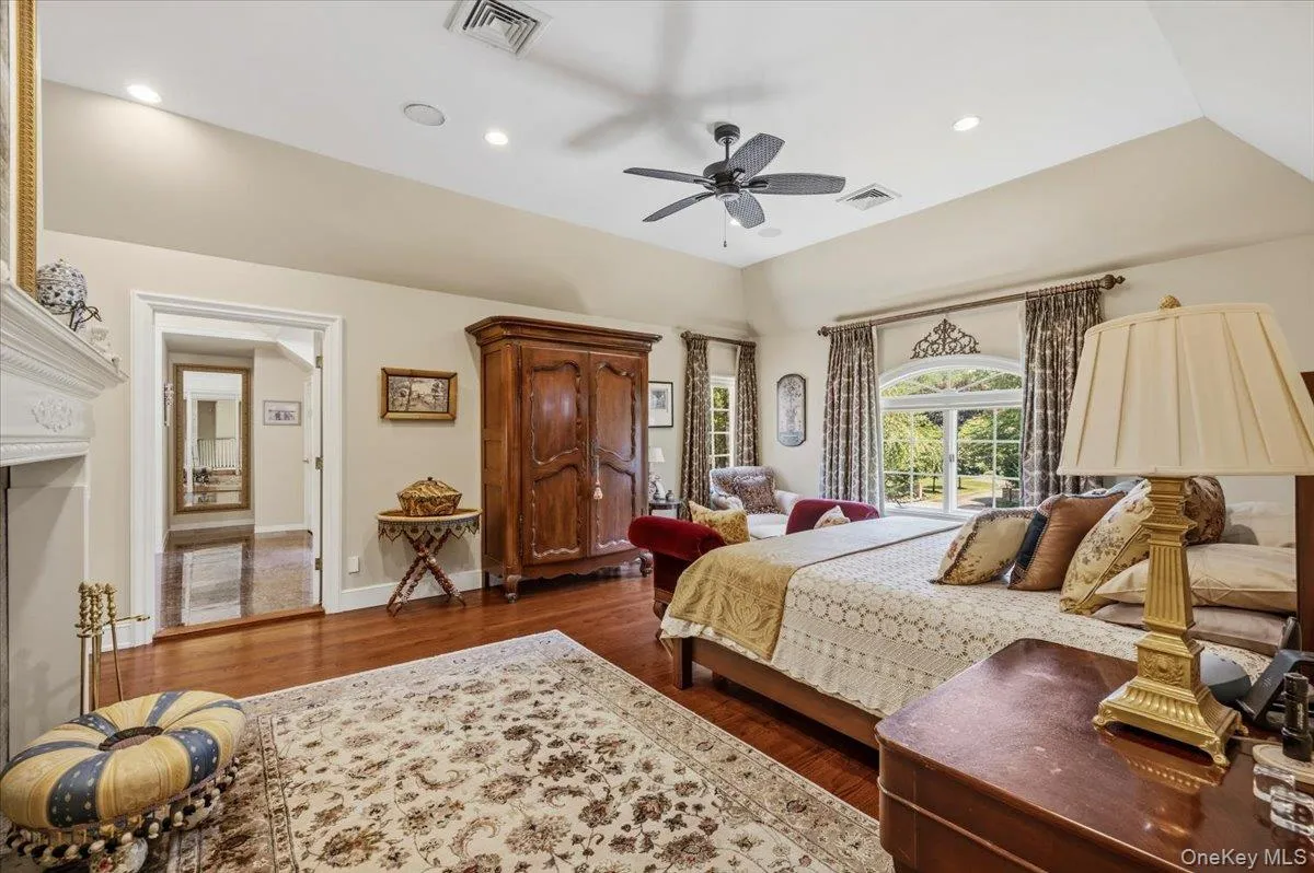 10 Overbrook Lane, Oyster Bay, NY, 5 Bedrooms Bedrooms, 11 Rooms Rooms,5 BathroomsBathrooms,Residential,For Rent,Overbrook,0,KEY969013 10 Overbrook Lane, Oyster Bay, NY, 5 Bedrooms Bedrooms, 11 Rooms Rooms,5 BathroomsBathrooms,Residential,For Rent,Overbrook,0,KEY969013