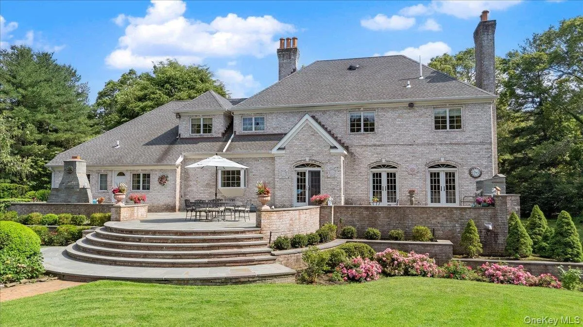 10 Overbrook Lane, Oyster Bay, NY, 5 Bedrooms Bedrooms, 11 Rooms Rooms,5 BathroomsBathrooms,Residential,For Rent,Overbrook,0,KEY969013 10 Overbrook Lane, Oyster Bay, NY, 5 Bedrooms Bedrooms, 11 Rooms Rooms,5 BathroomsBathrooms,Residential,For Rent,Overbrook,0,KEY969013