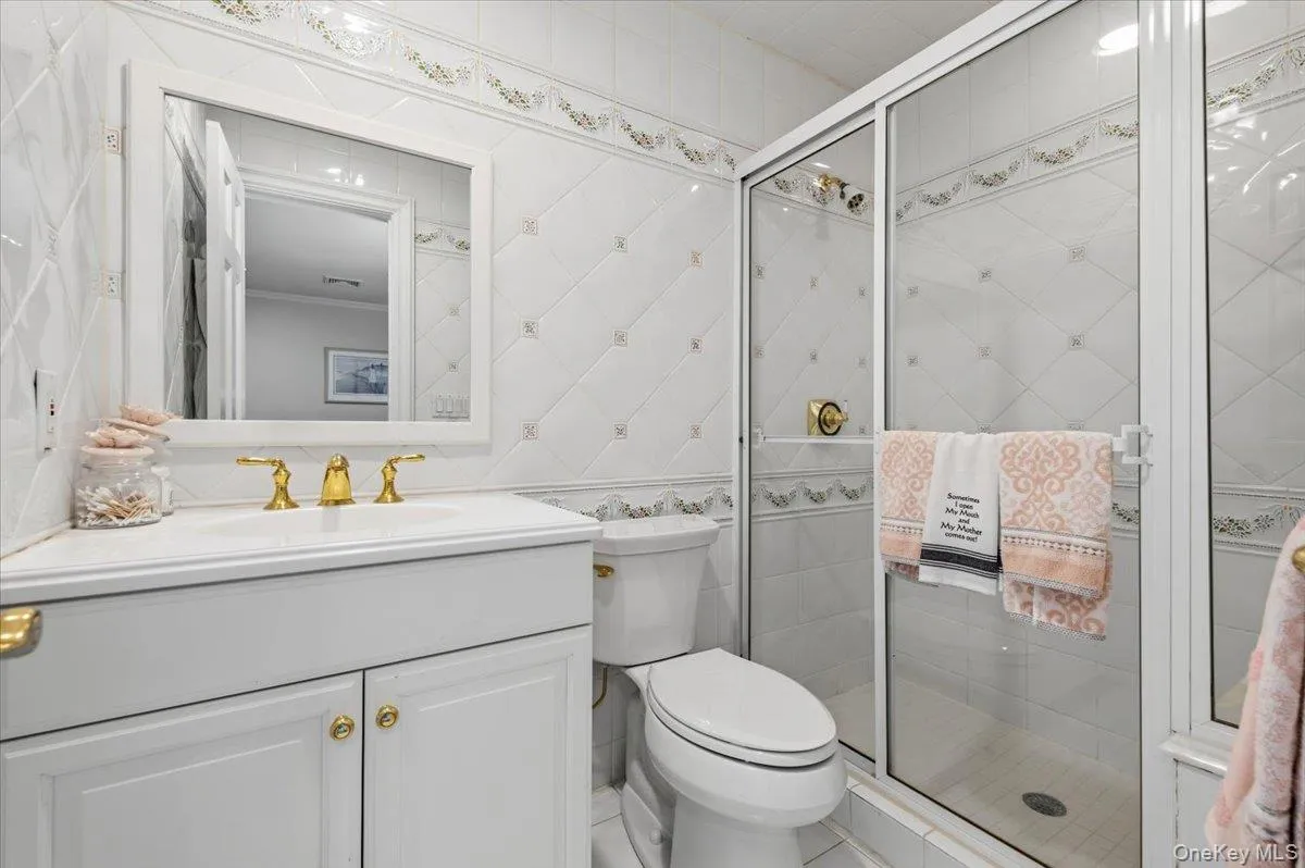 10 Overbrook Lane, Oyster Bay, NY, 5 Bedrooms Bedrooms, 11 Rooms Rooms,5 BathroomsBathrooms,Residential,For Rent,Overbrook,0,KEY969013 10 Overbrook Lane, Oyster Bay, NY, 5 Bedrooms Bedrooms, 11 Rooms Rooms,5 BathroomsBathrooms,Residential,For Rent,Overbrook,0,KEY969013