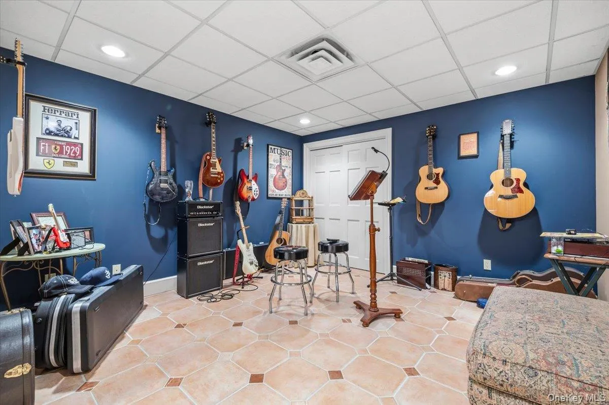 10 Overbrook Lane, Oyster Bay, NY, 5 Bedrooms Bedrooms, 11 Rooms Rooms,5 BathroomsBathrooms,Residential,For Rent,Overbrook,0,KEY969013 10 Overbrook Lane, Oyster Bay, NY, 5 Bedrooms Bedrooms, 11 Rooms Rooms,5 BathroomsBathrooms,Residential,For Rent,Overbrook,0,KEY969013