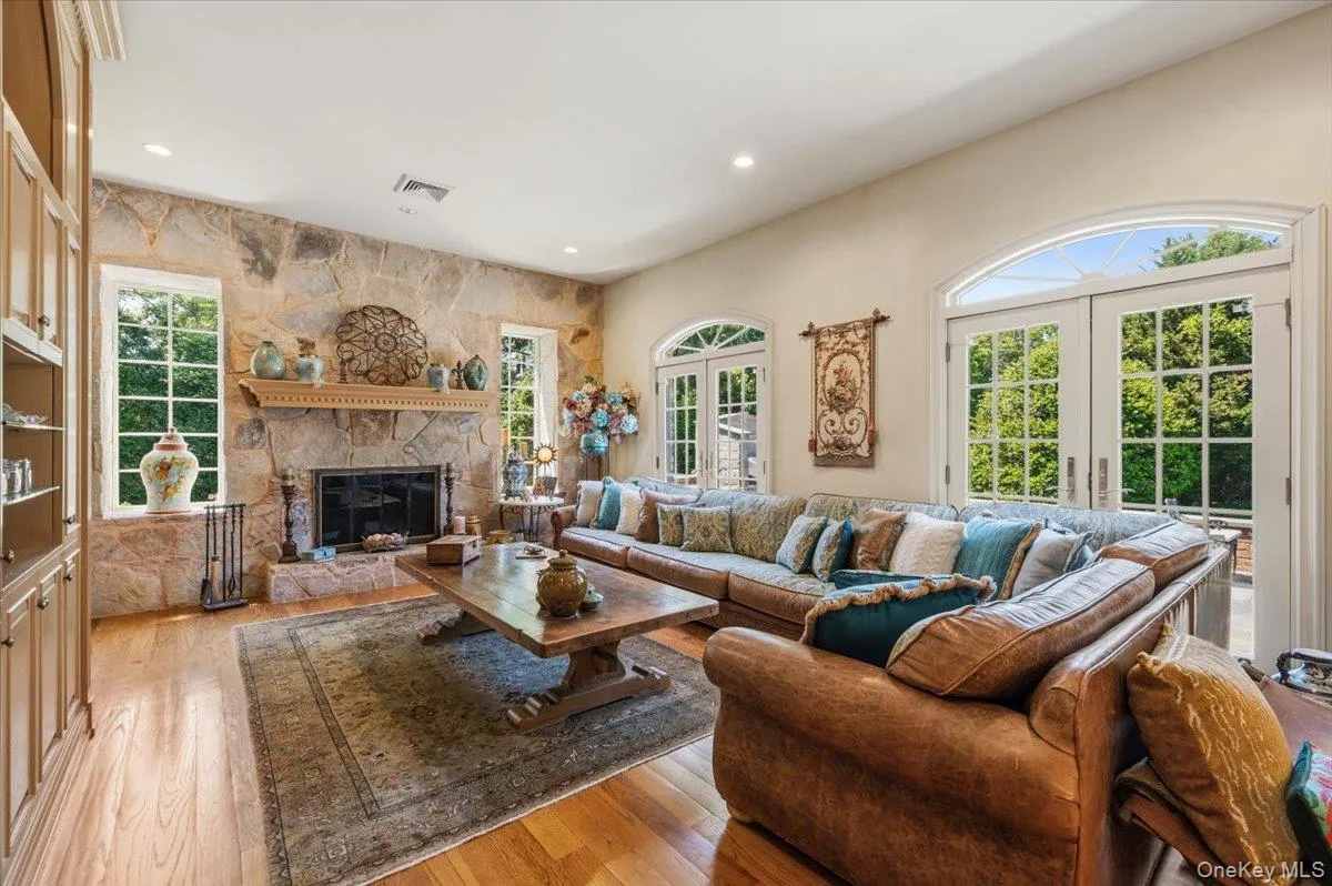 10 Overbrook Lane, Oyster Bay, NY, 5 Bedrooms Bedrooms, 11 Rooms Rooms,5 BathroomsBathrooms,Residential,For Rent,Overbrook,0,KEY969013 10 Overbrook Lane, Oyster Bay, NY, 5 Bedrooms Bedrooms, 11 Rooms Rooms,5 BathroomsBathrooms,Residential,For Rent,Overbrook,0,KEY969013