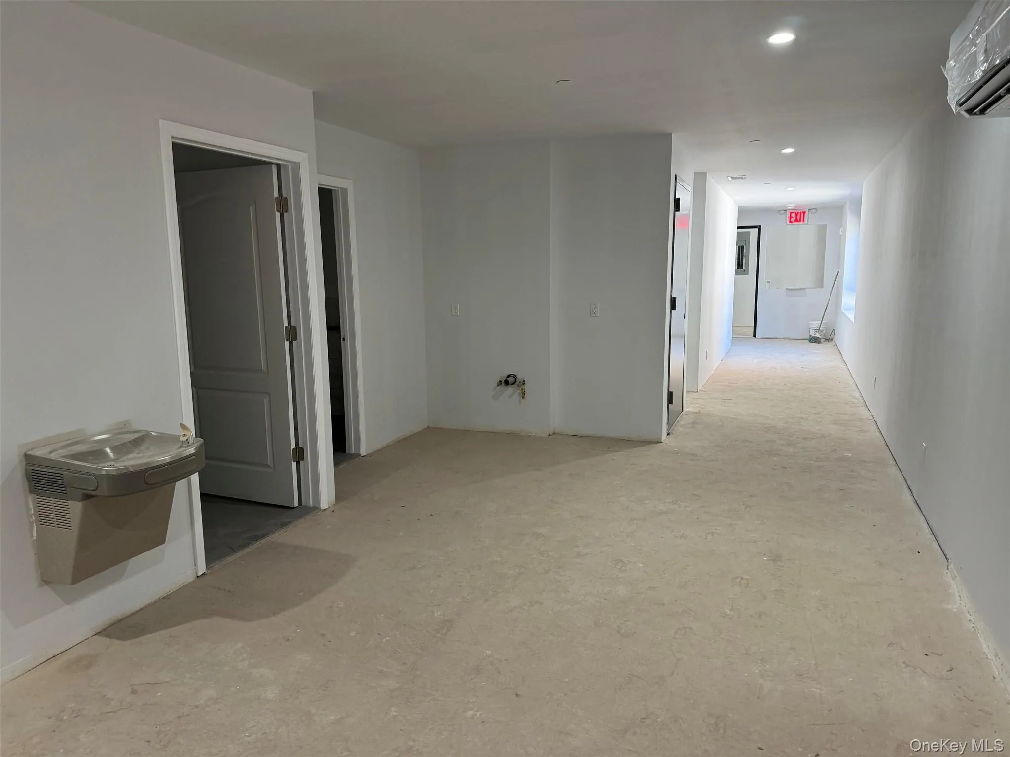 73-02 Woodside Avenue, New York, NY, ,Commercial Lease,For Rent,Woodside,0,969025 73-02 Woodside Avenue, New York, NY, ,Commercial Lease,For Rent,Woodside,0,969025