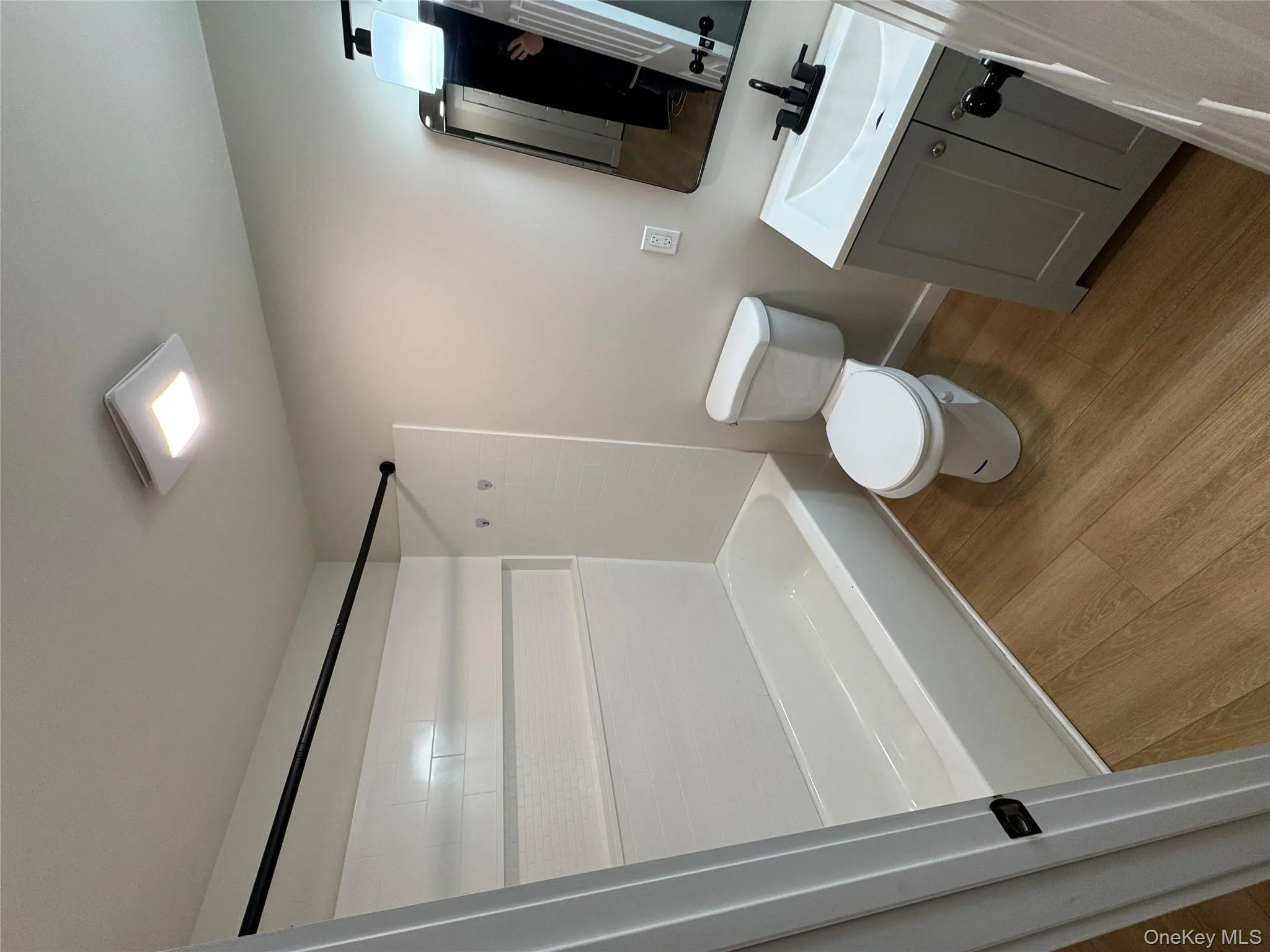 98 Market Street, Hyde Park, NY, 1 Bedroom Bedrooms, 3 Rooms Rooms,1 BathroomBathrooms,Residential Lease,For Rent,Market,0,969039 98 Market Street, Hyde Park, NY, 1 Bedroom Bedrooms, 3 Rooms Rooms,1 BathroomBathrooms,Residential Lease,For Rent,Market,0,969039