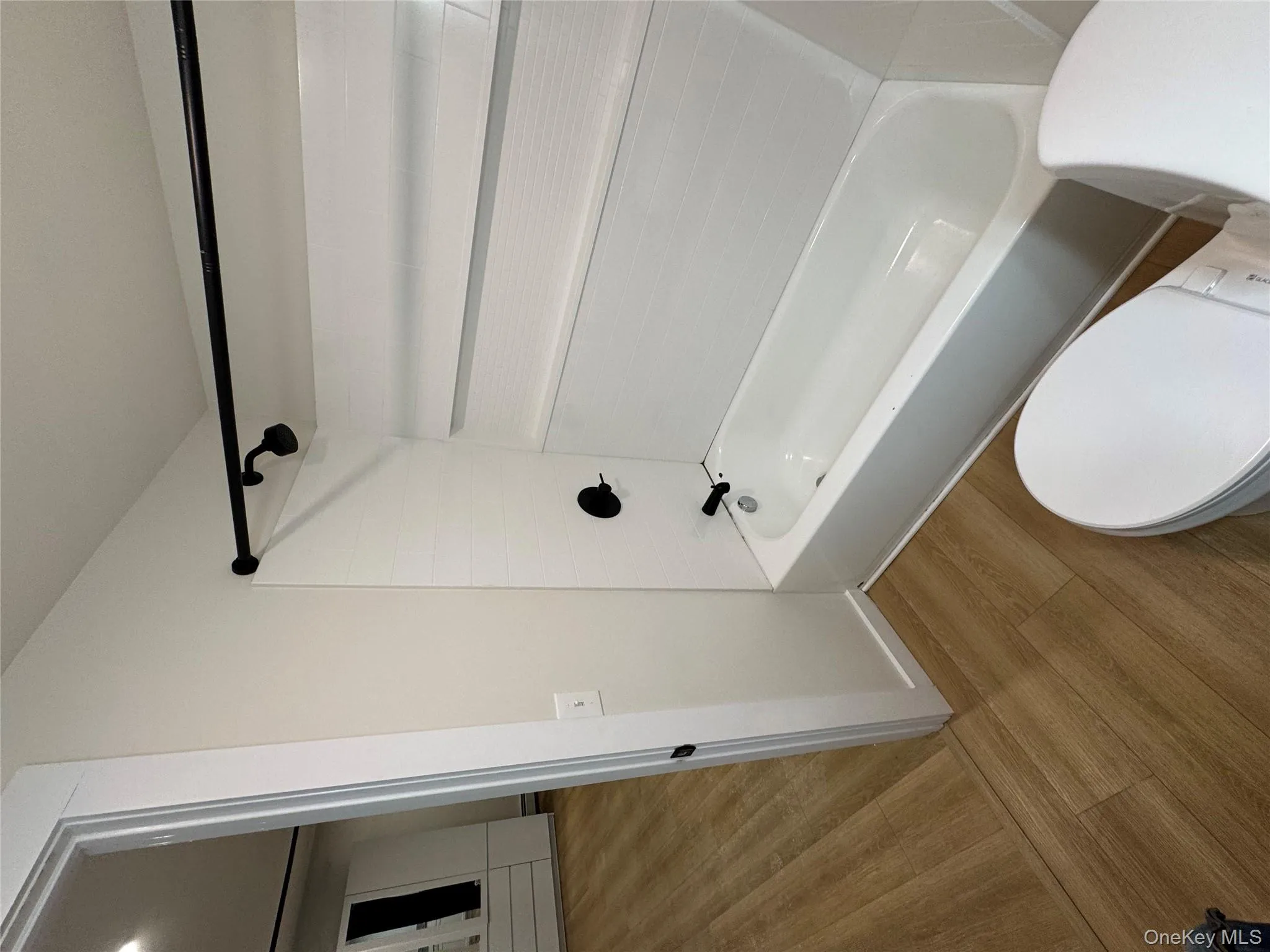 98 Market Street, Hyde Park, NY, 1 Bedroom Bedrooms, 3 Rooms Rooms,1 BathroomBathrooms,Residential Lease,For Rent,Market,0,969039 98 Market Street, Hyde Park, NY, 1 Bedroom Bedrooms, 3 Rooms Rooms,1 BathroomBathrooms,Residential Lease,For Rent,Market,0,969039