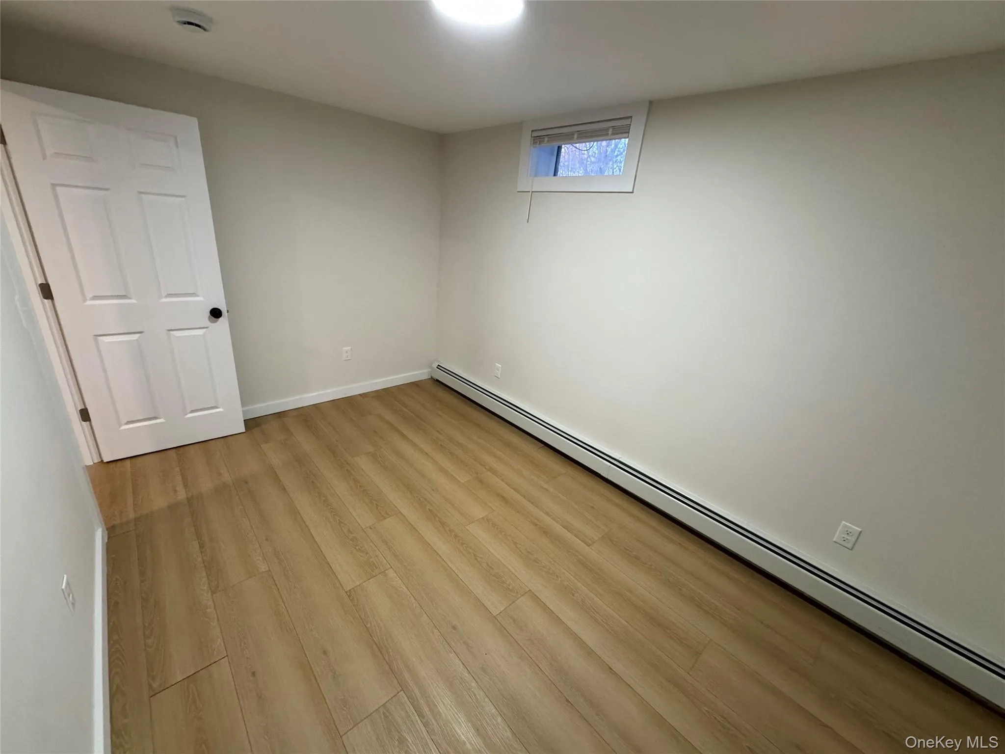 98 Market Street, Hyde Park, NY, 1 Bedroom Bedrooms, 3 Rooms Rooms,1 BathroomBathrooms,Residential Lease,For Rent,Market,0,969039 98 Market Street, Hyde Park, NY, 1 Bedroom Bedrooms, 3 Rooms Rooms,1 BathroomBathrooms,Residential Lease,For Rent,Market,0,969039