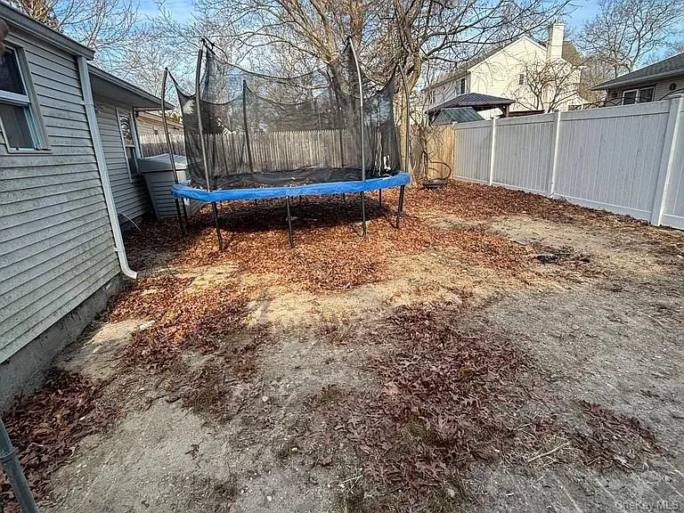 61 Montgomery Avenue, Brookhaven, NY, 3 Bedrooms Bedrooms, 7 Rooms Rooms,2 BathroomsBathrooms,Residential Lease,For Rent,Montgomery,0,969044 61 Montgomery Avenue, Brookhaven, NY, 3 Bedrooms Bedrooms, 7 Rooms Rooms,2 BathroomsBathrooms,Residential Lease,For Rent,Montgomery,0,969044