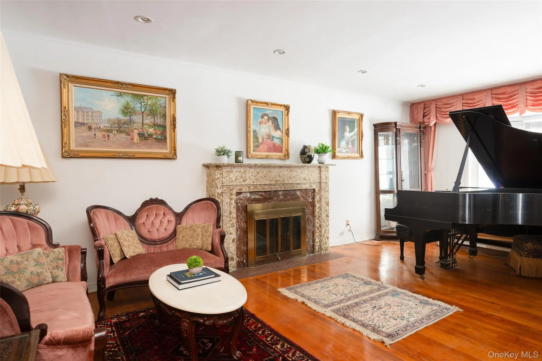 200 Melbourne Road, North Hempstead, NY, 5 Bedrooms Bedrooms, 8 Rooms Rooms,4 BathroomsBathrooms,Residential,For Rent,Melbourne,0,969046 200 Melbourne Road, North Hempstead, NY, 5 Bedrooms Bedrooms, 8 Rooms Rooms,4 BathroomsBathrooms,Residential,For Rent,Melbourne,0,969046