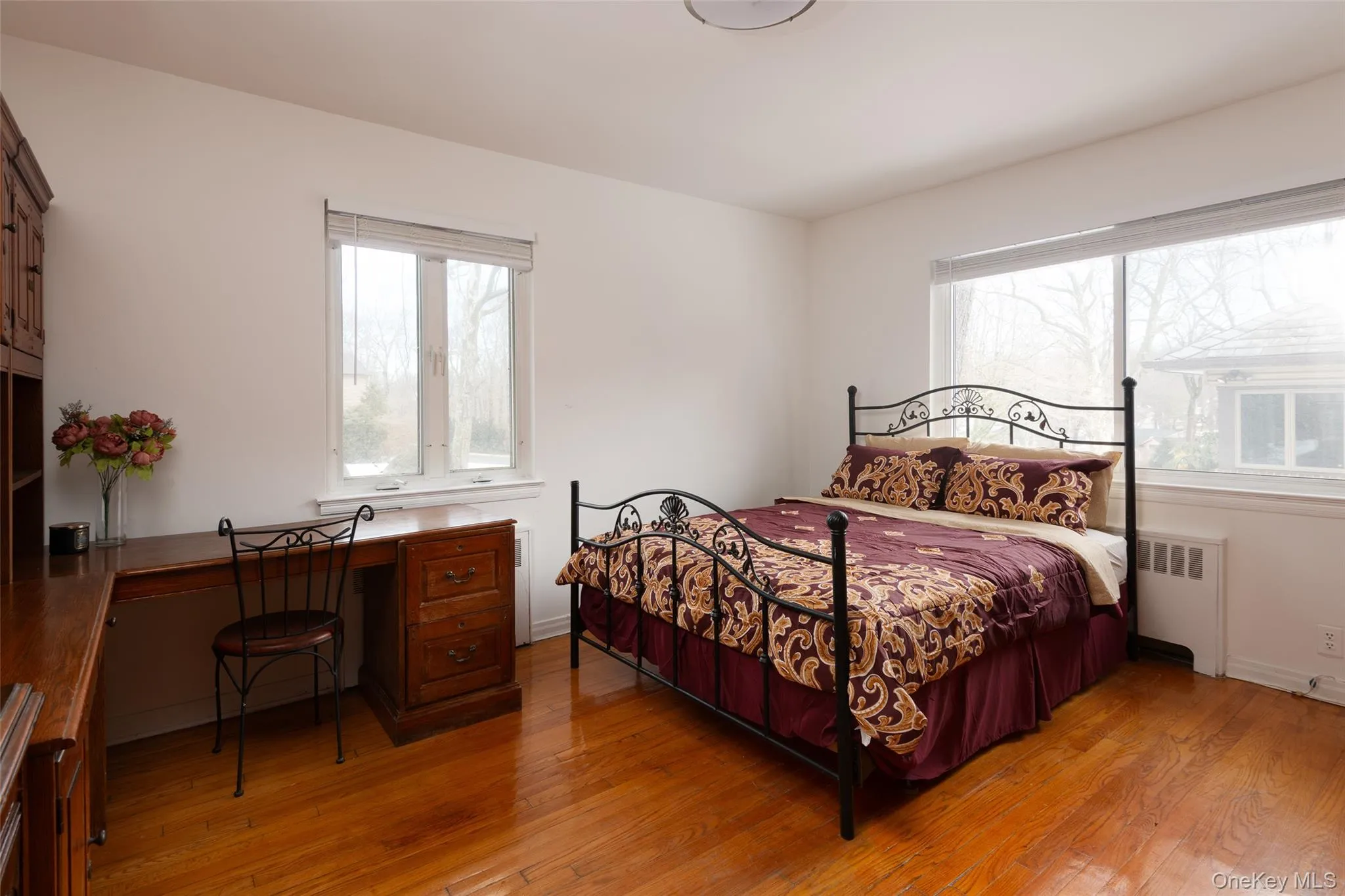200 Melbourne Road, North Hempstead, NY, 5 Bedrooms Bedrooms, 8 Rooms Rooms,4 BathroomsBathrooms,Residential,For Rent,Melbourne,0,969046 200 Melbourne Road, North Hempstead, NY, 5 Bedrooms Bedrooms, 8 Rooms Rooms,4 BathroomsBathrooms,Residential,For Rent,Melbourne,0,969046