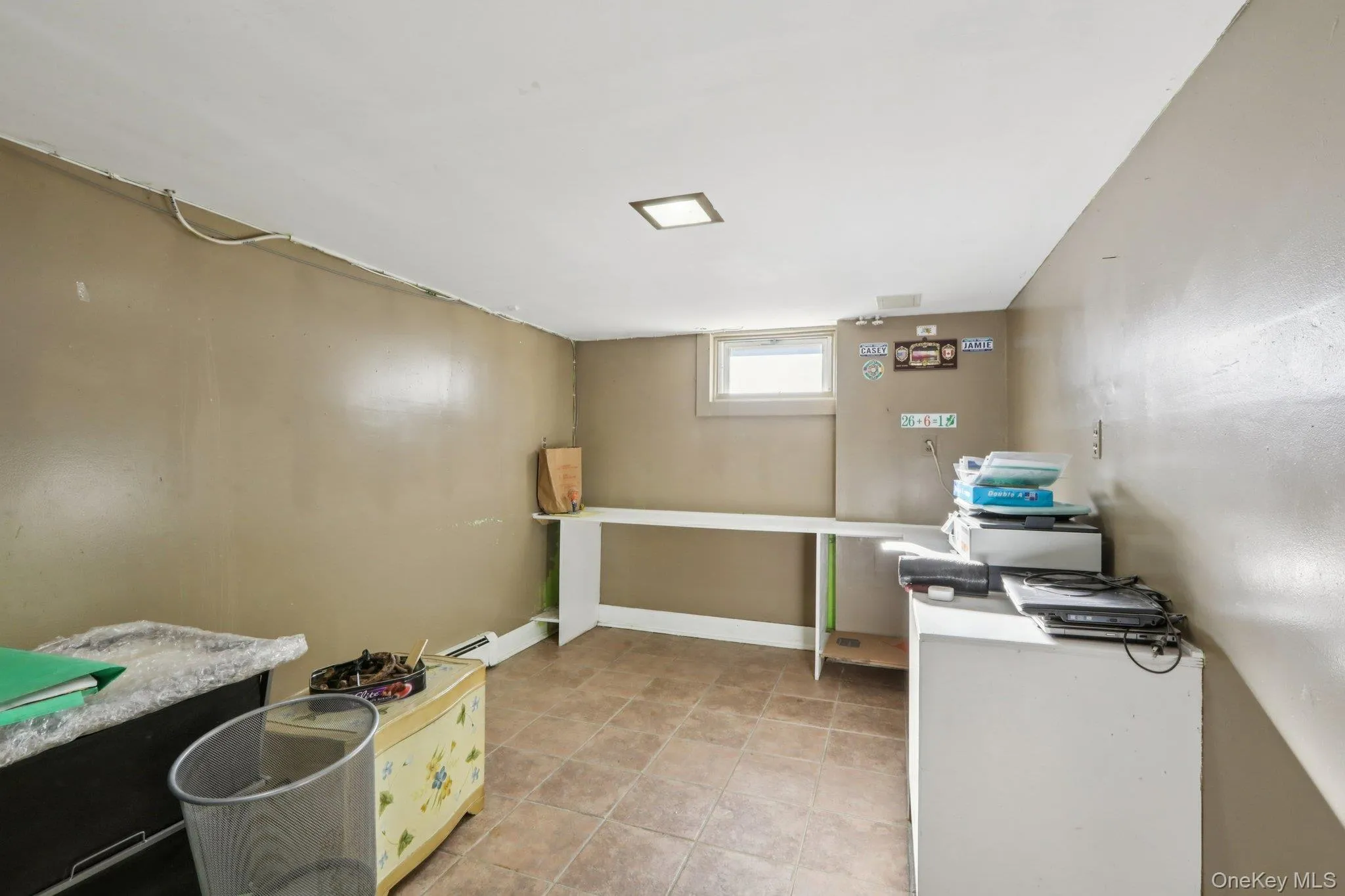Finished basement. Could be used as office space Finished basement. Could be used as office space