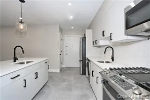 152 Kearsing Parkway, Ramapo, NY, 1 Bedroom Bedrooms, 3 Rooms Rooms,1 BathroomBathrooms,Residential Lease,For Rent,Kearsing,0,969067 152 Kearsing Parkway, Ramapo, NY, 1 Bedroom Bedrooms, 3 Rooms Rooms,1 BathroomBathrooms,Residential Lease,For Rent,Kearsing,0,969067