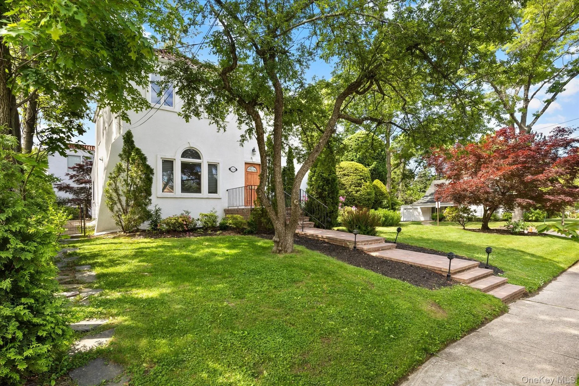 118 Baker Hill Road, North Hempstead, NY, 4 Bedrooms Bedrooms, 8 Rooms Rooms,2 BathroomsBathrooms,Residential,For Rent,Baker Hill,0,969072 118 Baker Hill Road, North Hempstead, NY, 4 Bedrooms Bedrooms, 8 Rooms Rooms,2 BathroomsBathrooms,Residential,For Rent,Baker Hill,0,969072