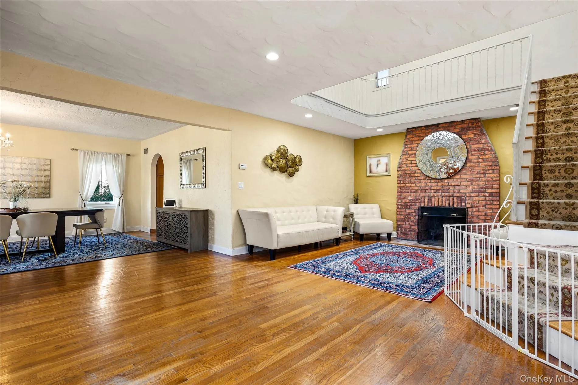 118 Baker Hill Road, North Hempstead, NY, 4 Bedrooms Bedrooms, 8 Rooms Rooms,2 BathroomsBathrooms,Residential,For Rent,Baker Hill,0,969072 118 Baker Hill Road, North Hempstead, NY, 4 Bedrooms Bedrooms, 8 Rooms Rooms,2 BathroomsBathrooms,Residential,For Rent,Baker Hill,0,969072