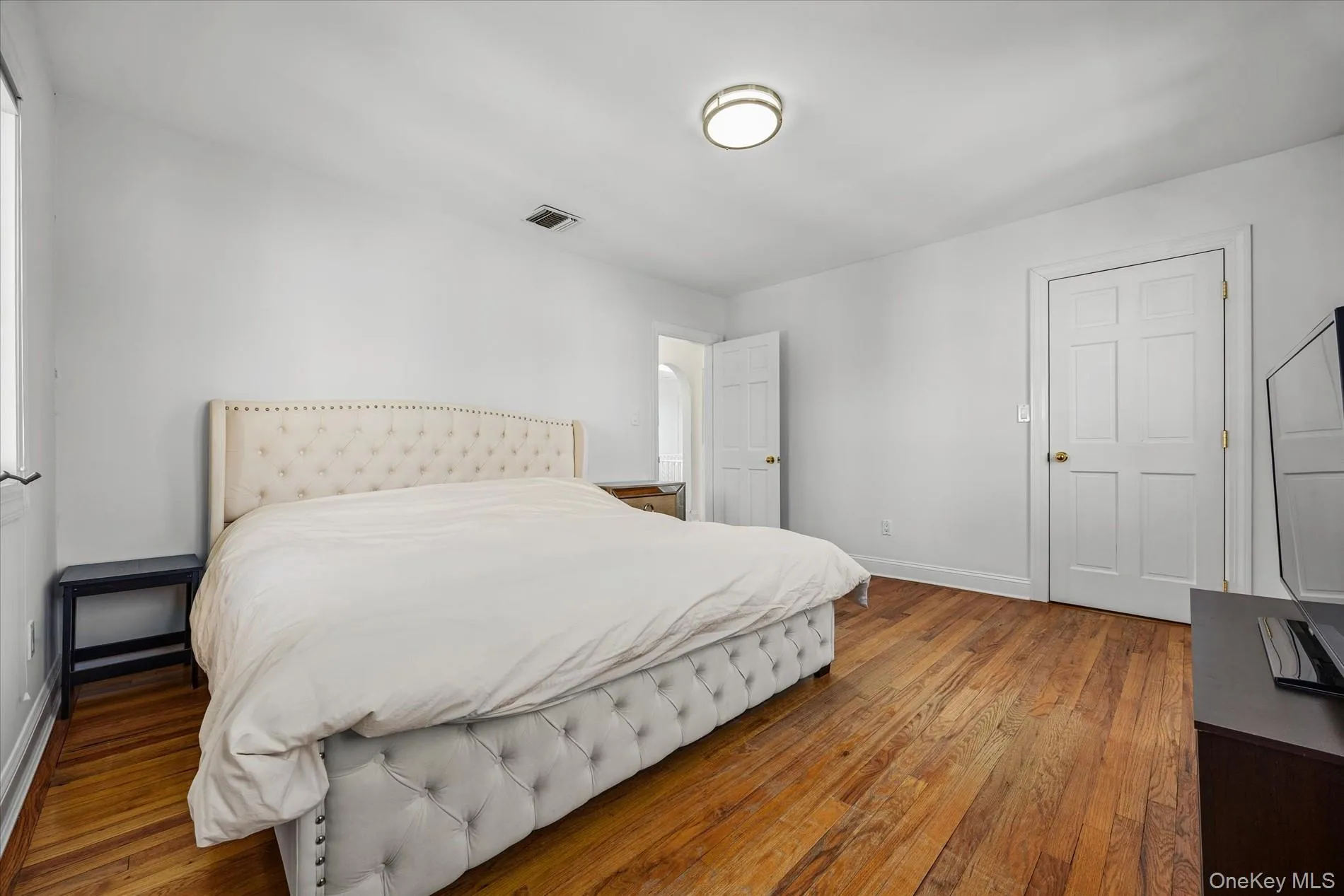118 Baker Hill Road, North Hempstead, NY, 4 Bedrooms Bedrooms, 8 Rooms Rooms,2 BathroomsBathrooms,Residential,For Rent,Baker Hill,0,969072 118 Baker Hill Road, North Hempstead, NY, 4 Bedrooms Bedrooms, 8 Rooms Rooms,2 BathroomsBathrooms,Residential,For Rent,Baker Hill,0,969072