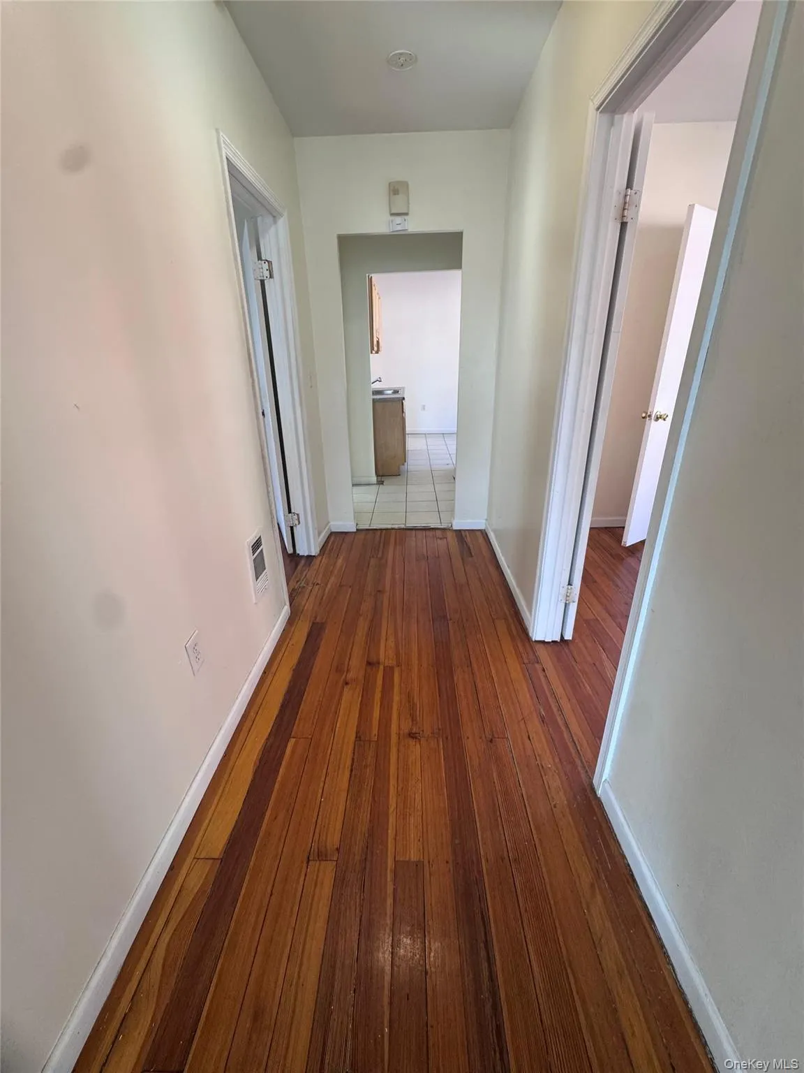4 Gray Street, Poughkeepsie, NY, 3 Bedrooms Bedrooms, 5 Rooms Rooms,1 BathroomBathrooms,Residential Lease,For Rent,Gray,0,969076 4 Gray Street, Poughkeepsie, NY, 3 Bedrooms Bedrooms, 5 Rooms Rooms,1 BathroomBathrooms,Residential Lease,For Rent,Gray,0,969076