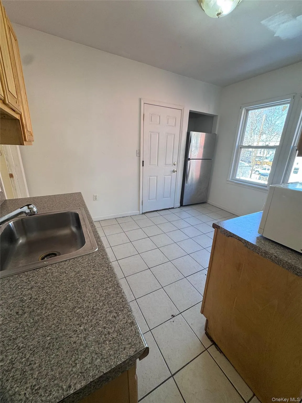 4 Gray Street, Poughkeepsie, NY, 3 Bedrooms Bedrooms, 5 Rooms Rooms,1 BathroomBathrooms,Residential Lease,For Rent,Gray,0,969076 4 Gray Street, Poughkeepsie, NY, 3 Bedrooms Bedrooms, 5 Rooms Rooms,1 BathroomBathrooms,Residential Lease,For Rent,Gray,0,969076