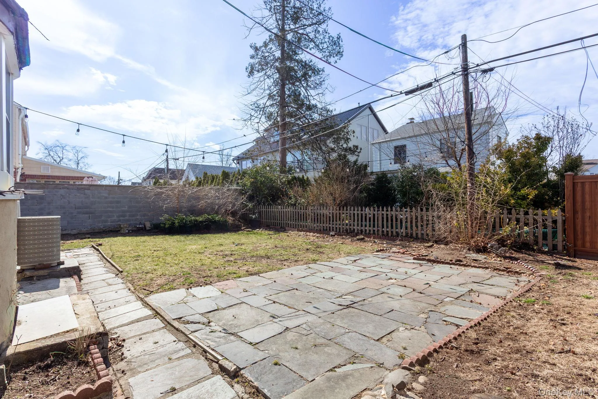 85-32 213th Street, New York, NY, 4 Bedrooms Bedrooms, 12 Rooms Rooms,3 BathroomsBathrooms,Residential,For Rent,213th,0,969097 85-32 213th Street, New York, NY, 4 Bedrooms Bedrooms, 12 Rooms Rooms,3 BathroomsBathrooms,Residential,For Rent,213th,0,969097