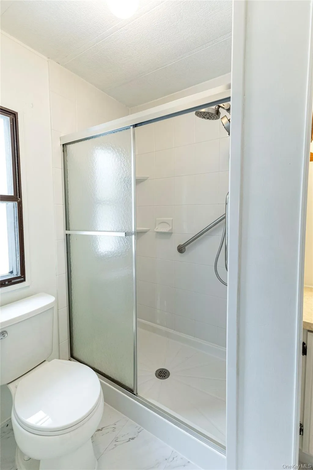 525 Riverleigh Avenue, Riverhead, NY, 2 Bedrooms Bedrooms, 6 Rooms Rooms,1 BathroomBathrooms,Residential,For Rent,Riverleigh,0,969103 525 Riverleigh Avenue, Riverhead, NY, 2 Bedrooms Bedrooms, 6 Rooms Rooms,1 BathroomBathrooms,Residential,For Rent,Riverleigh,0,969103