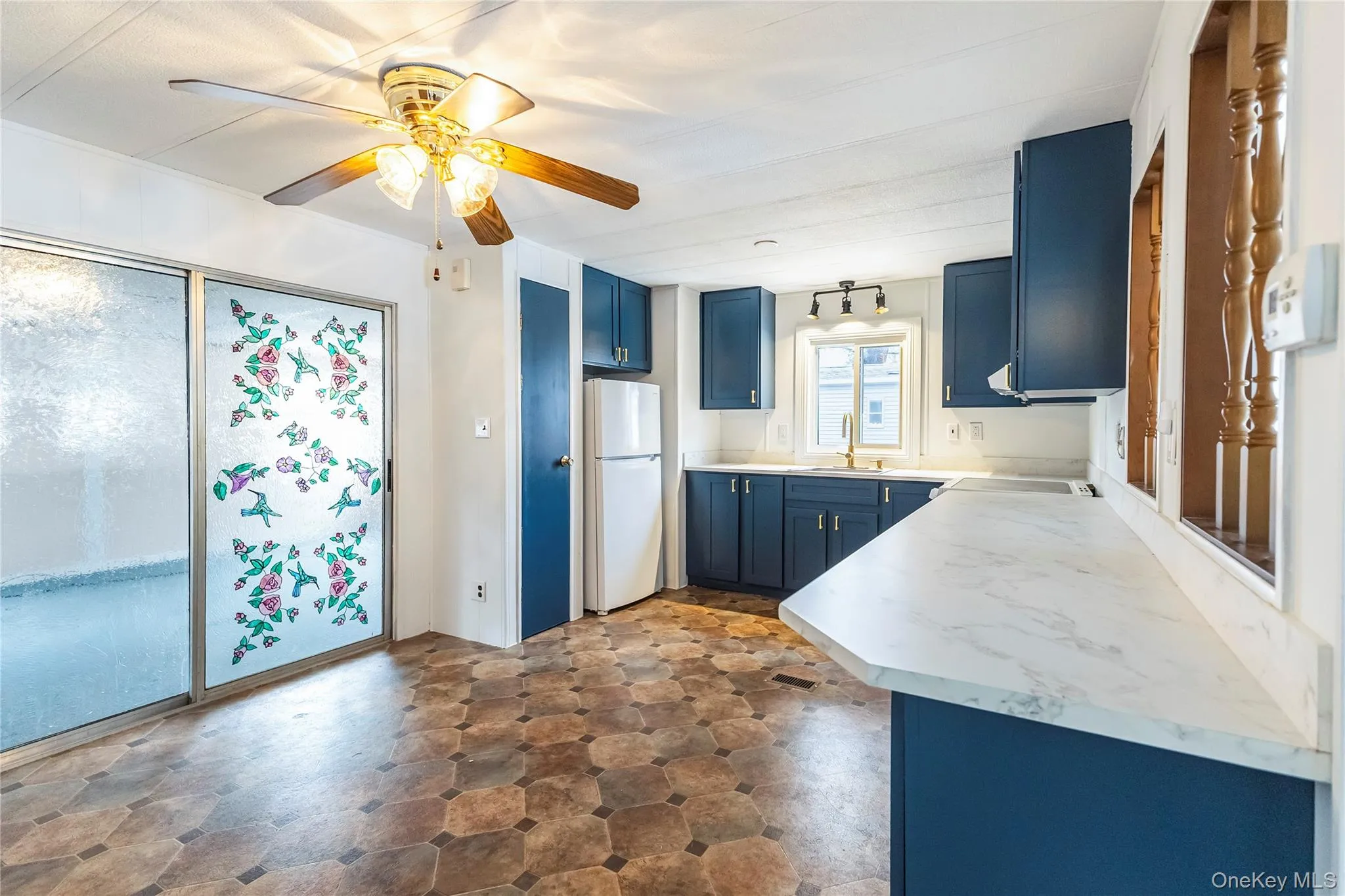 525 Riverleigh Avenue, Riverhead, NY, 2 Bedrooms Bedrooms, 6 Rooms Rooms,1 BathroomBathrooms,Residential,For Rent,Riverleigh,0,969103 525 Riverleigh Avenue, Riverhead, NY, 2 Bedrooms Bedrooms, 6 Rooms Rooms,1 BathroomBathrooms,Residential,For Rent,Riverleigh,0,969103